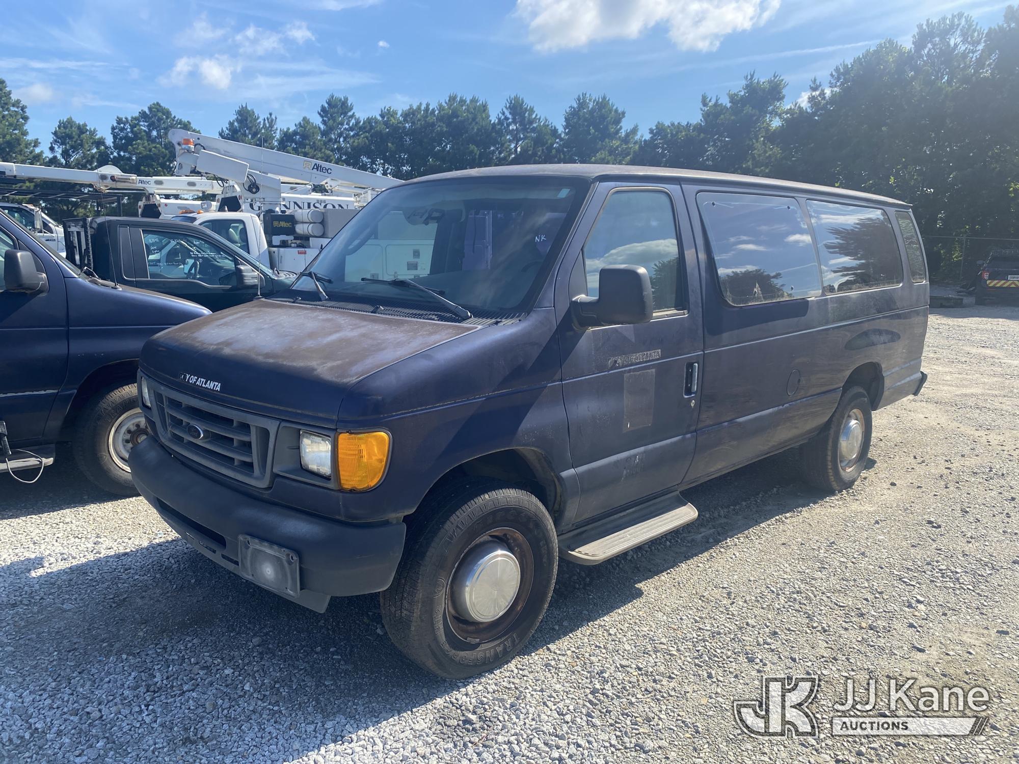 2004 FORD ECONOLINE in Villa Rica, GA