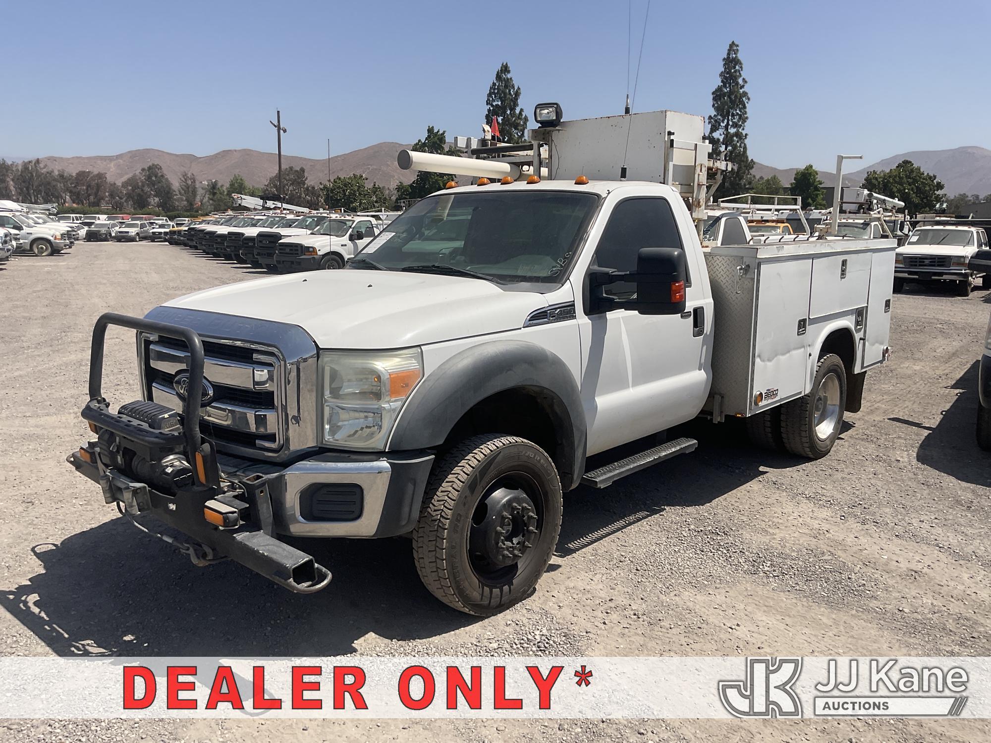 2012 Ford F-450 SD in Jurupa Valley, CA