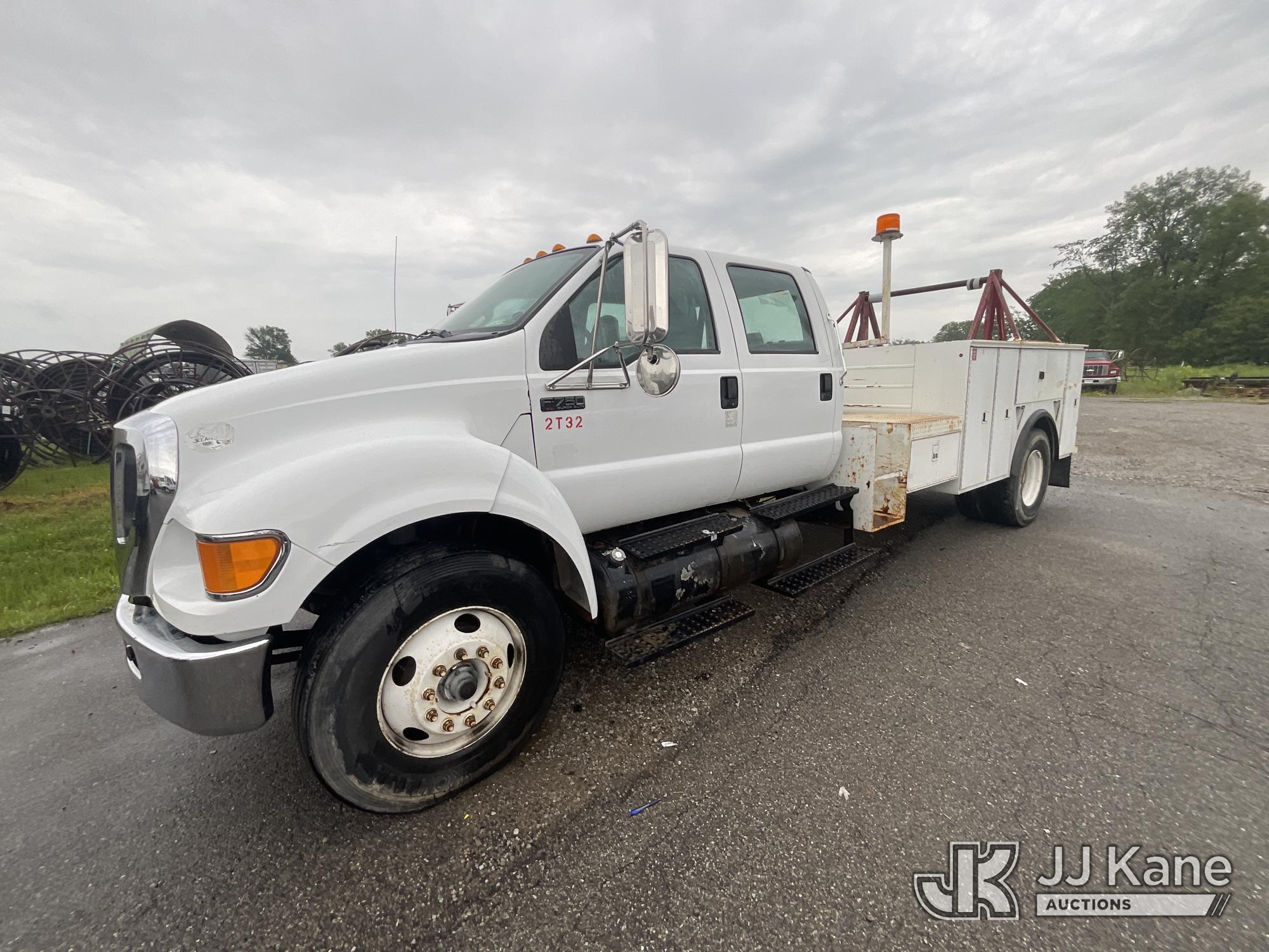 2011 Ford F-750 in Columbus, IN