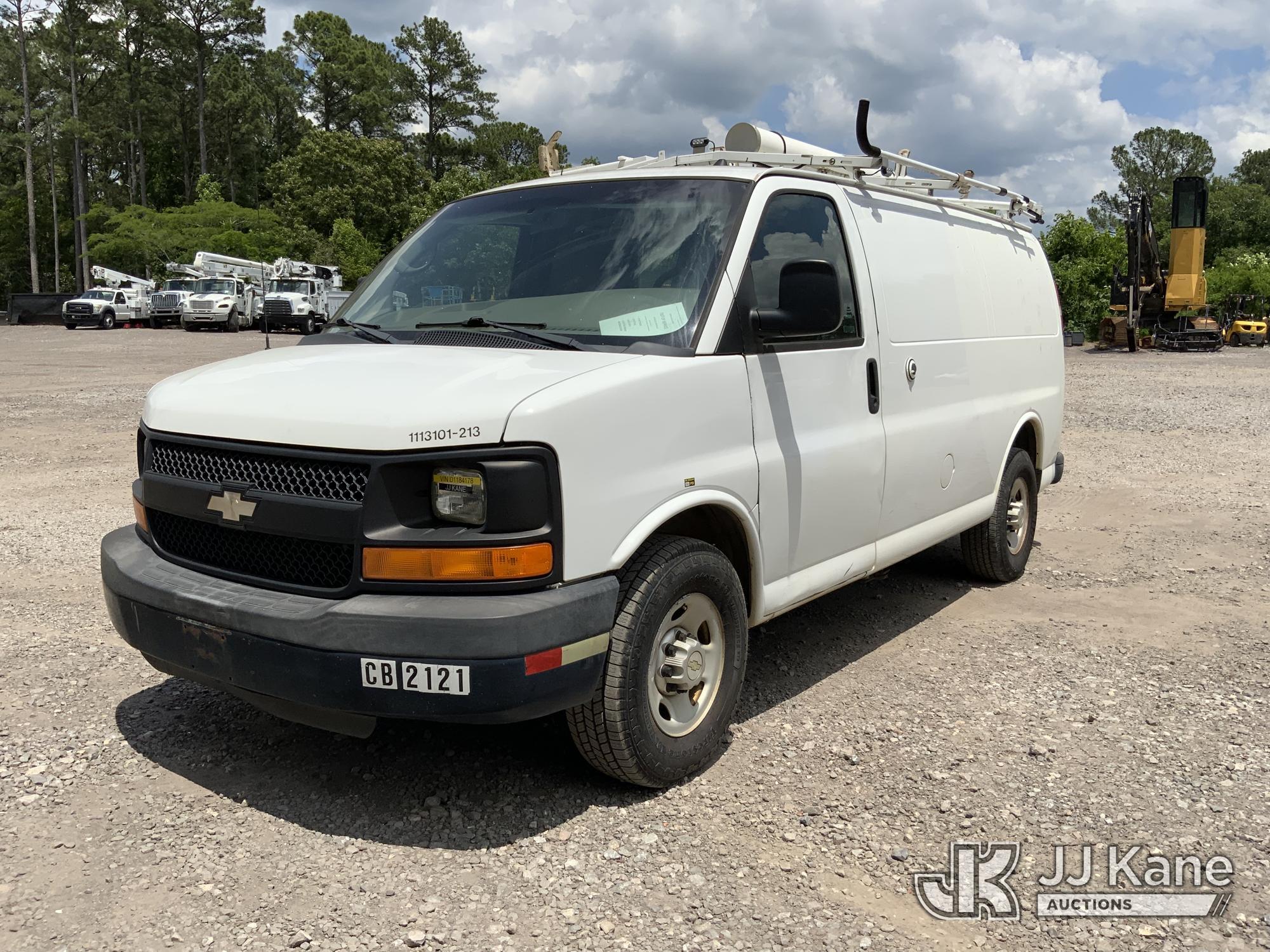 2013 CHEVROLET Express G2500 in Graysville, AL