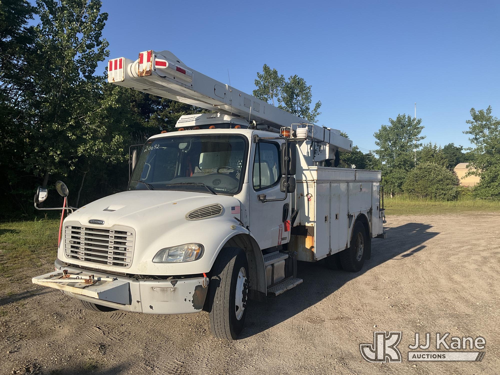 2012 FREIGHTLINER BUSINESS CLASS M2 106 in Bellport, NY
