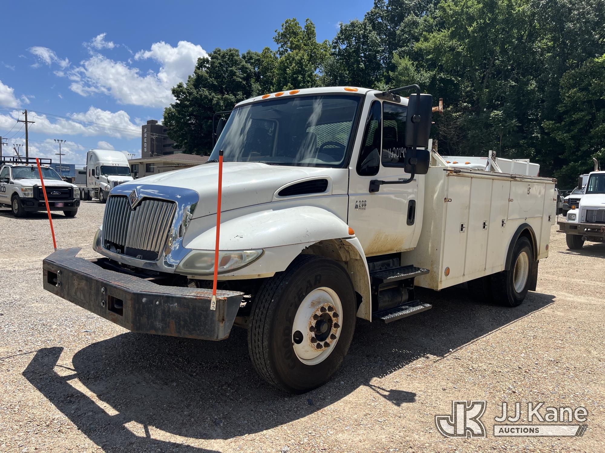 2006 INTERNATIONAL 4200 in Memphis, TN