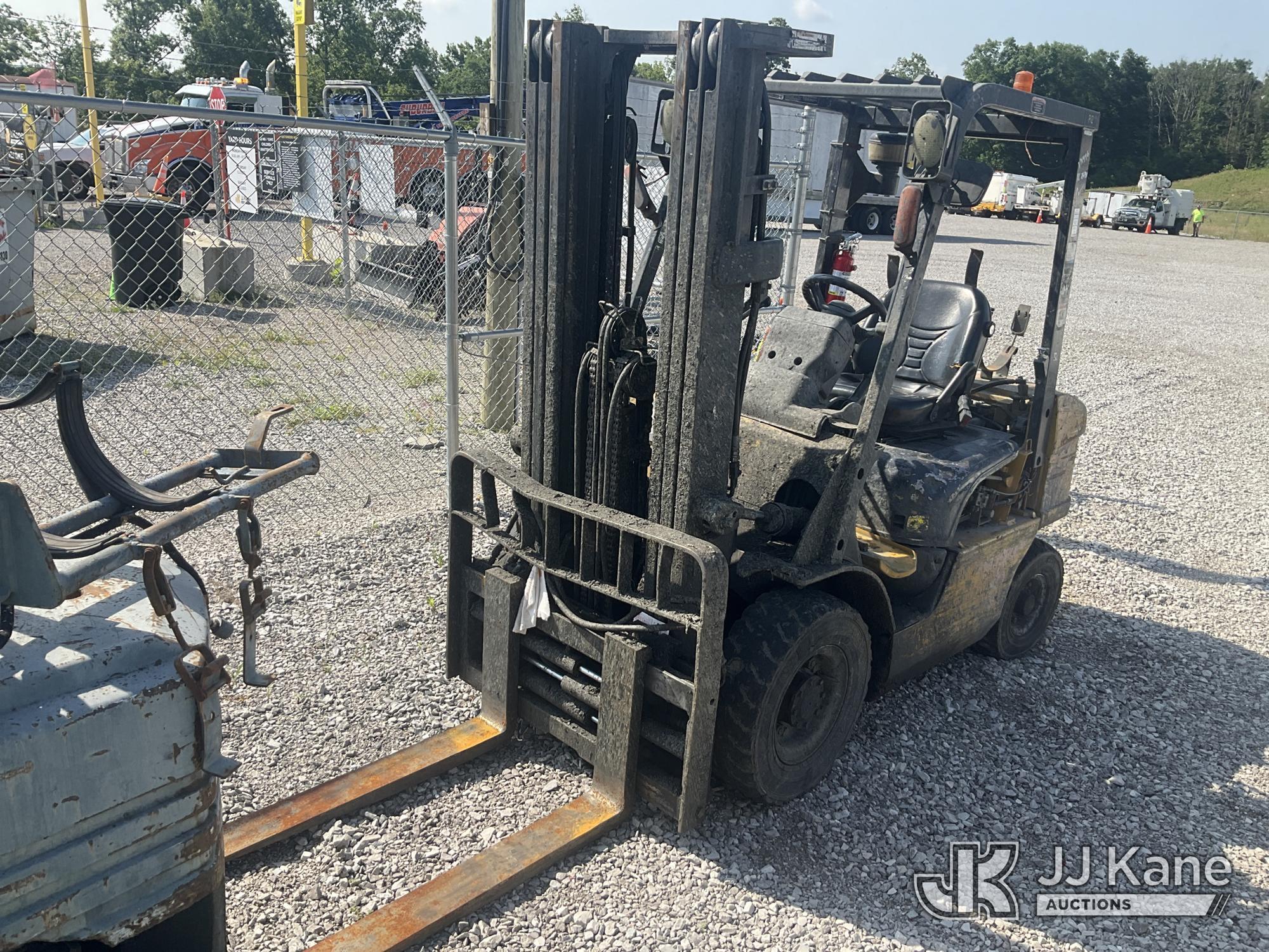 2005 Caterpillar P5000 in Verona, KY