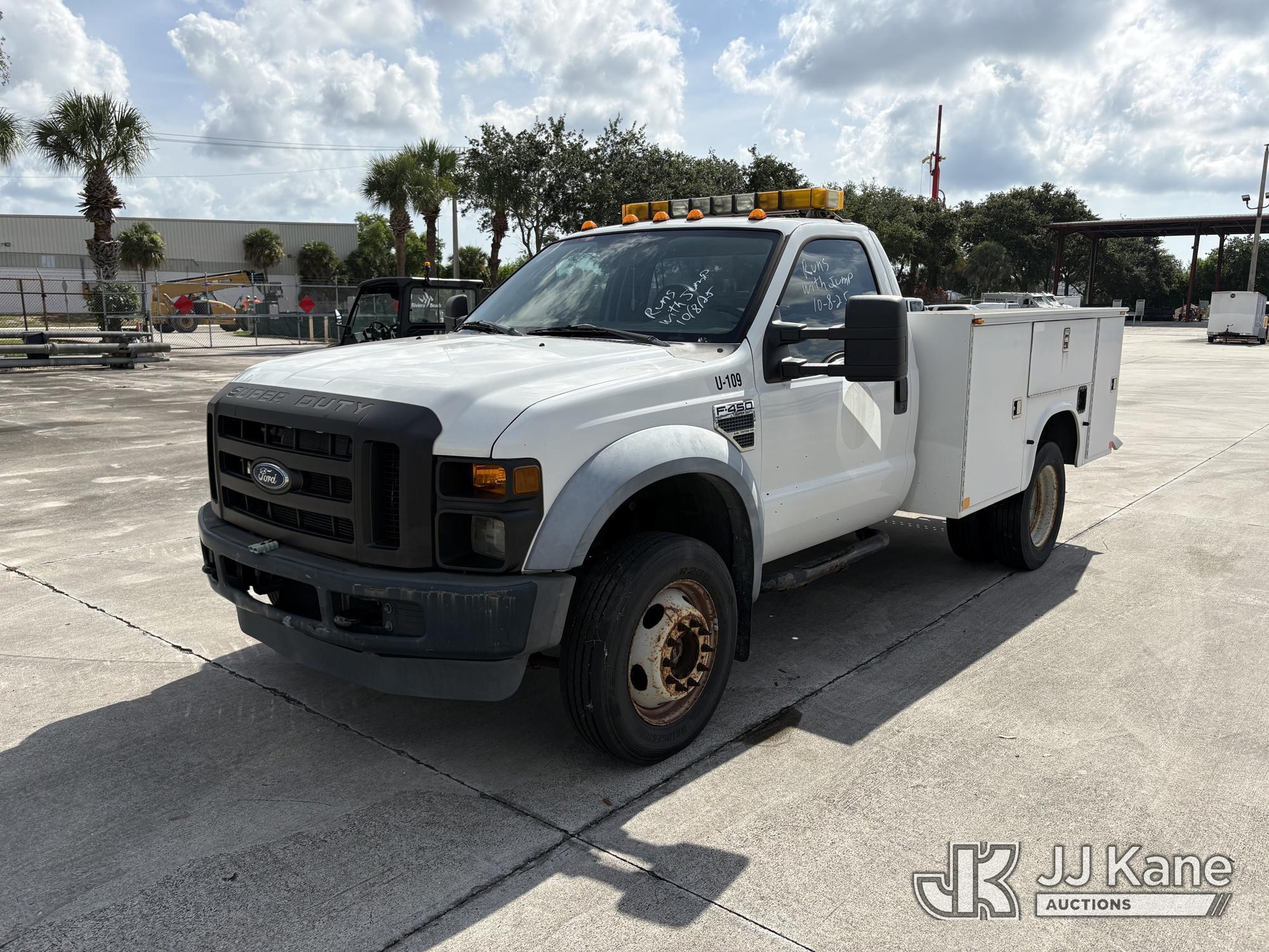 2008 Ford F450 4x4 in Riviera Beach, FL