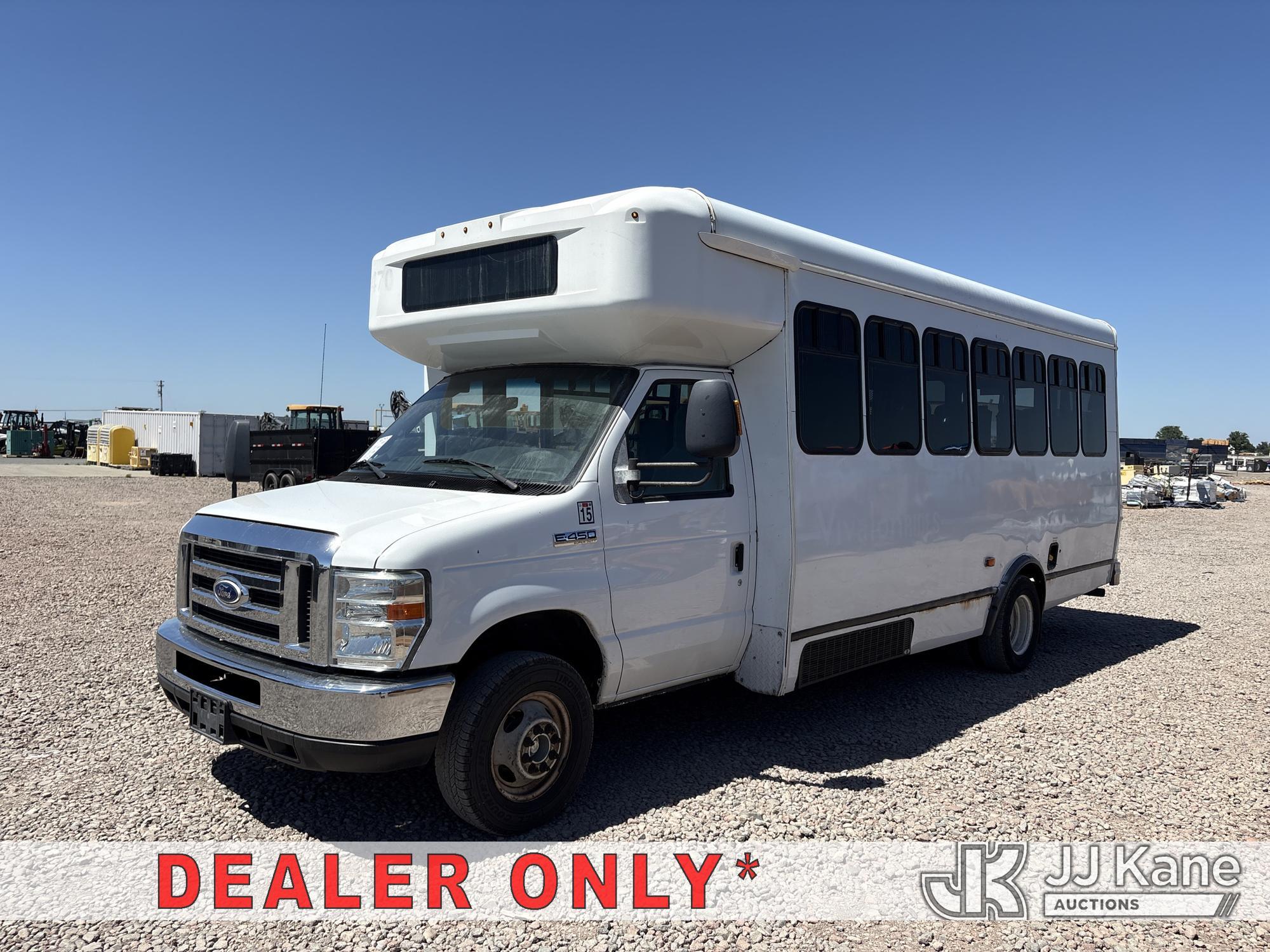 2016 FORD ECONOLINE in Dixon, CA