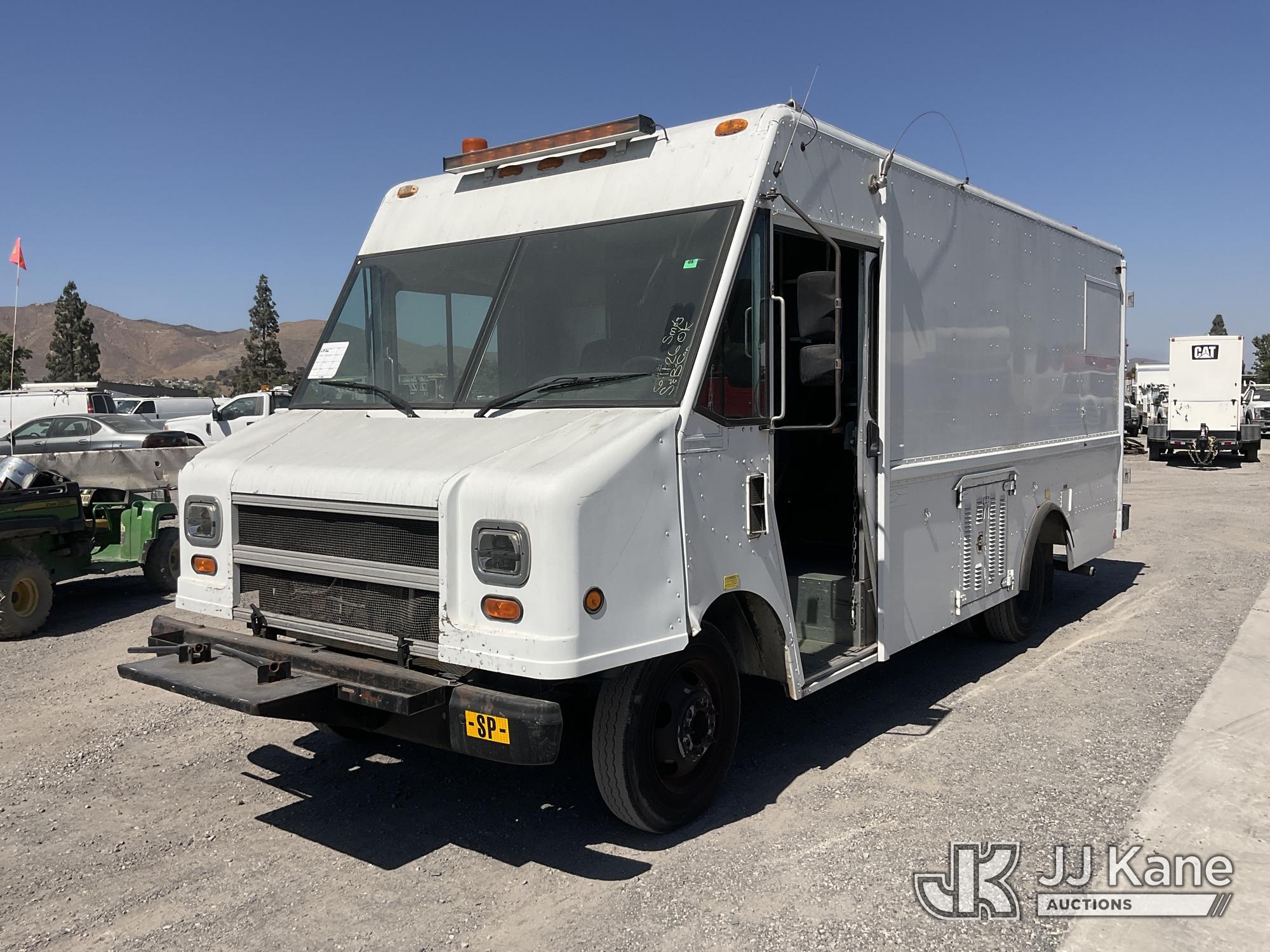 2002 Workhorse P42 in Jurupa Valley, CA