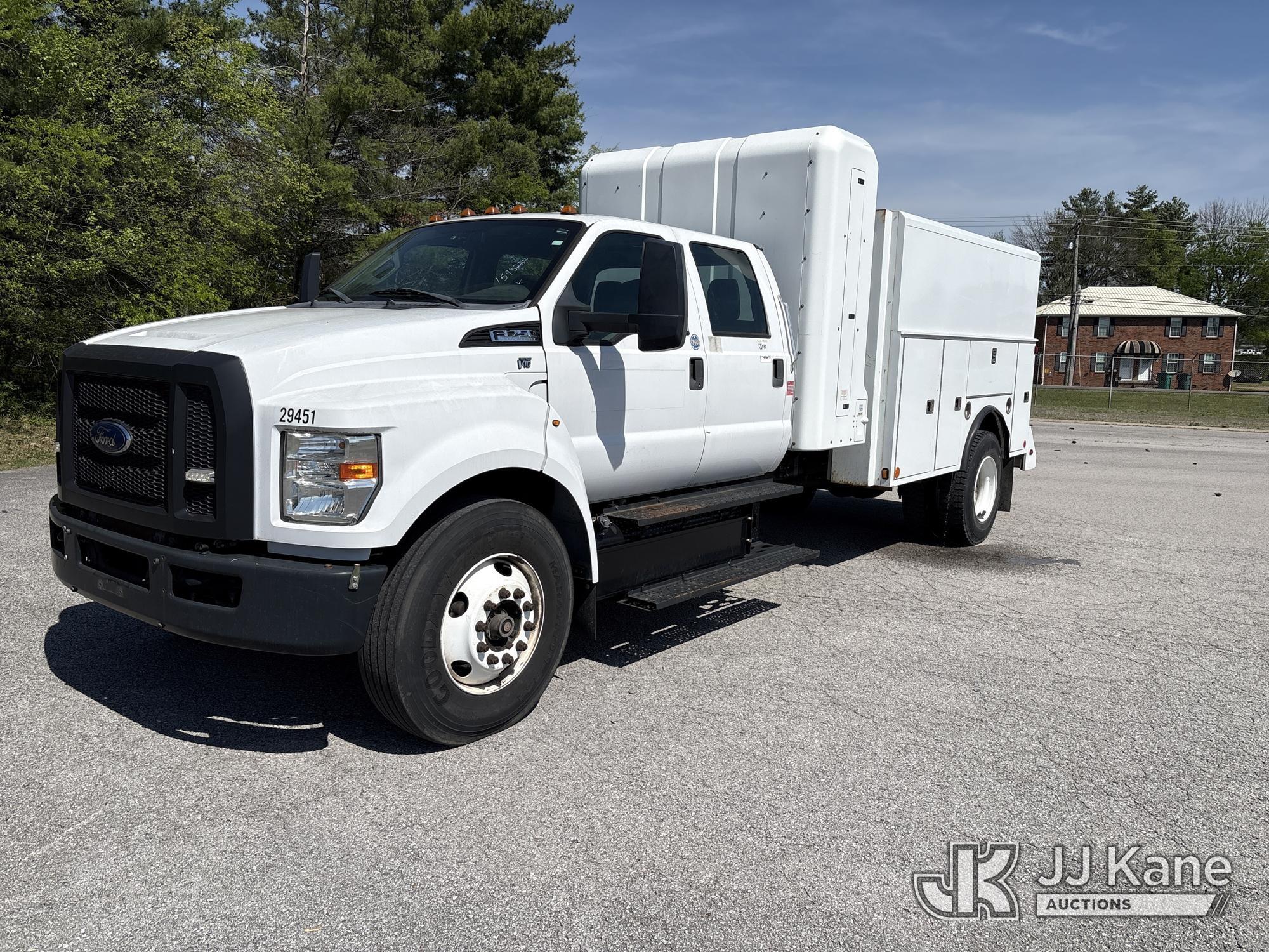 2016 FORD F750 in Lebanon, TN