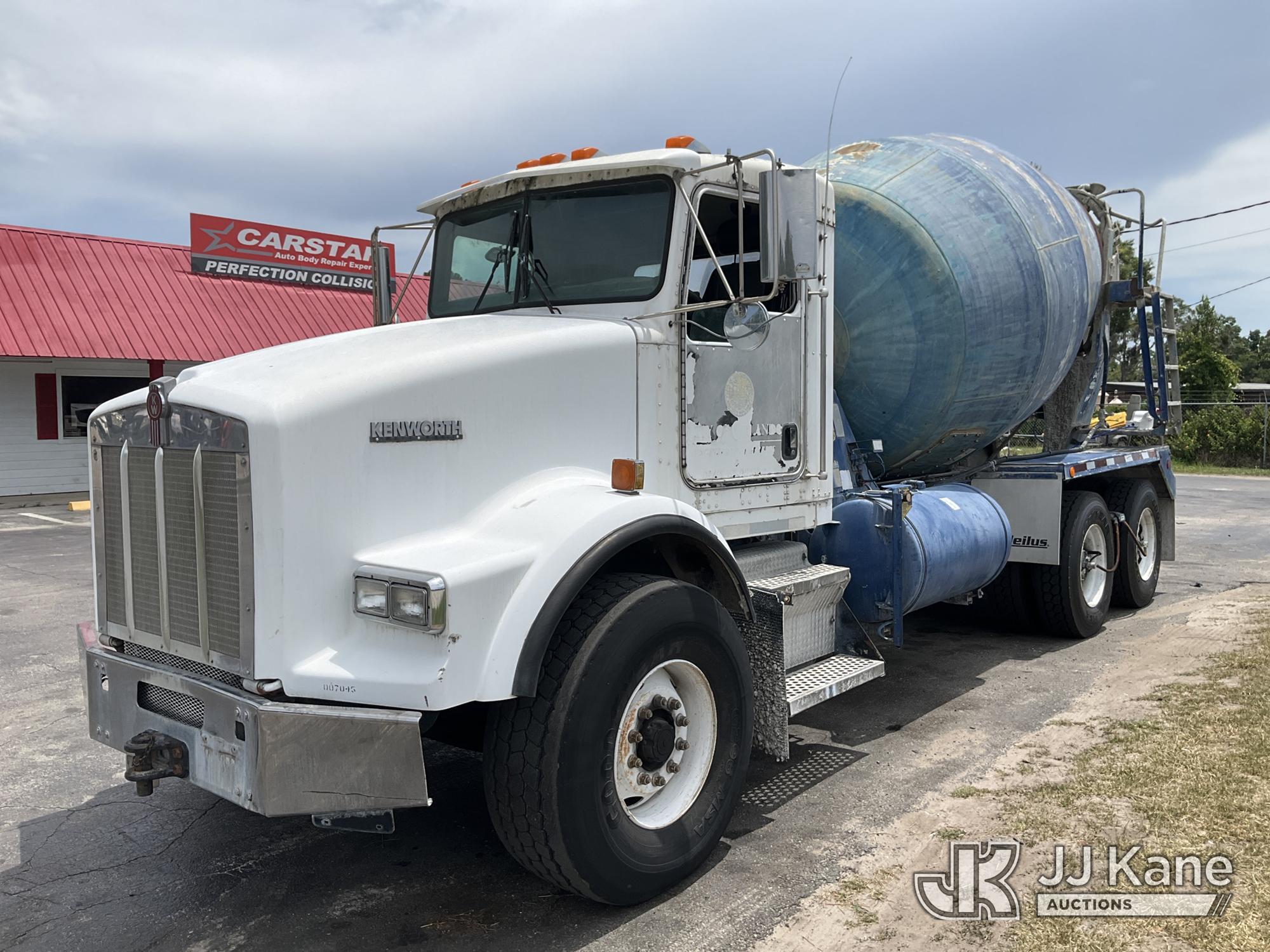 2005 Kenworth T800 in Ocala, FL