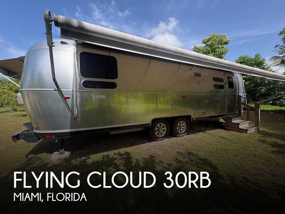 2021 Airstream Flying Cloud 30RB in miami FL