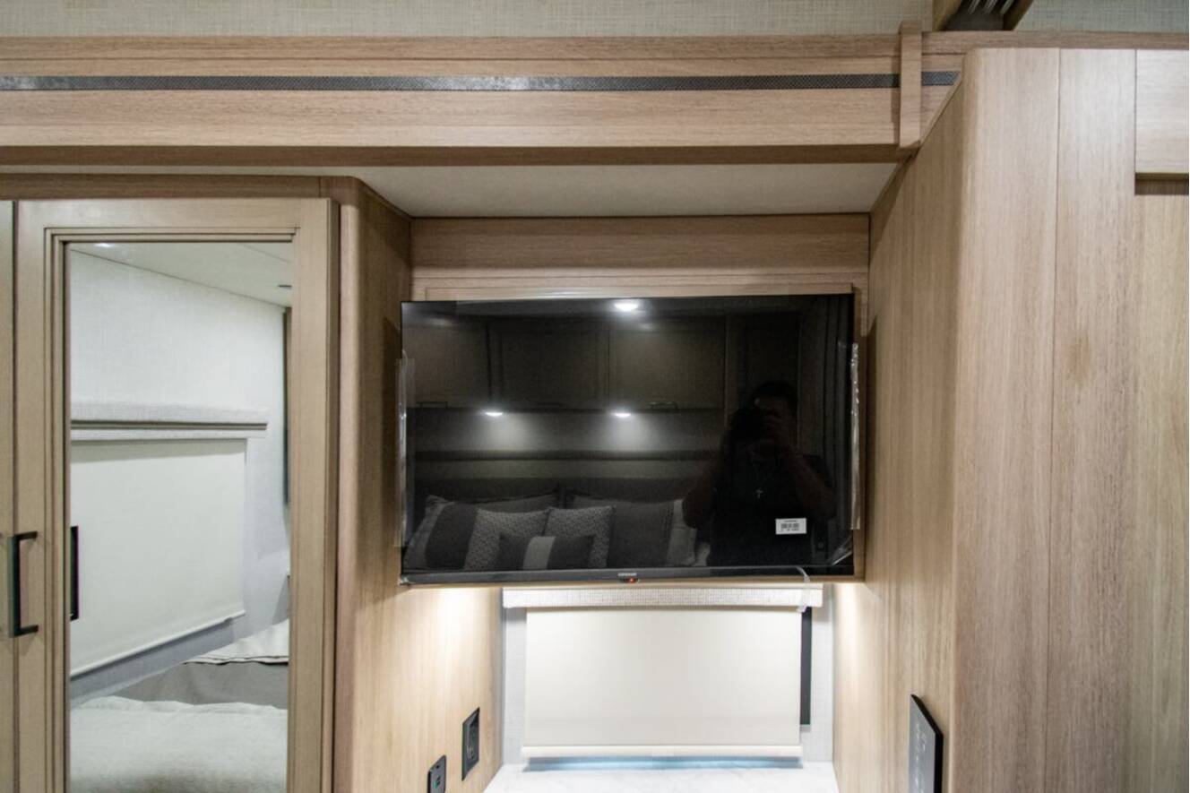 A photo of this 2027 Thor Motor Coach Windsport 35J