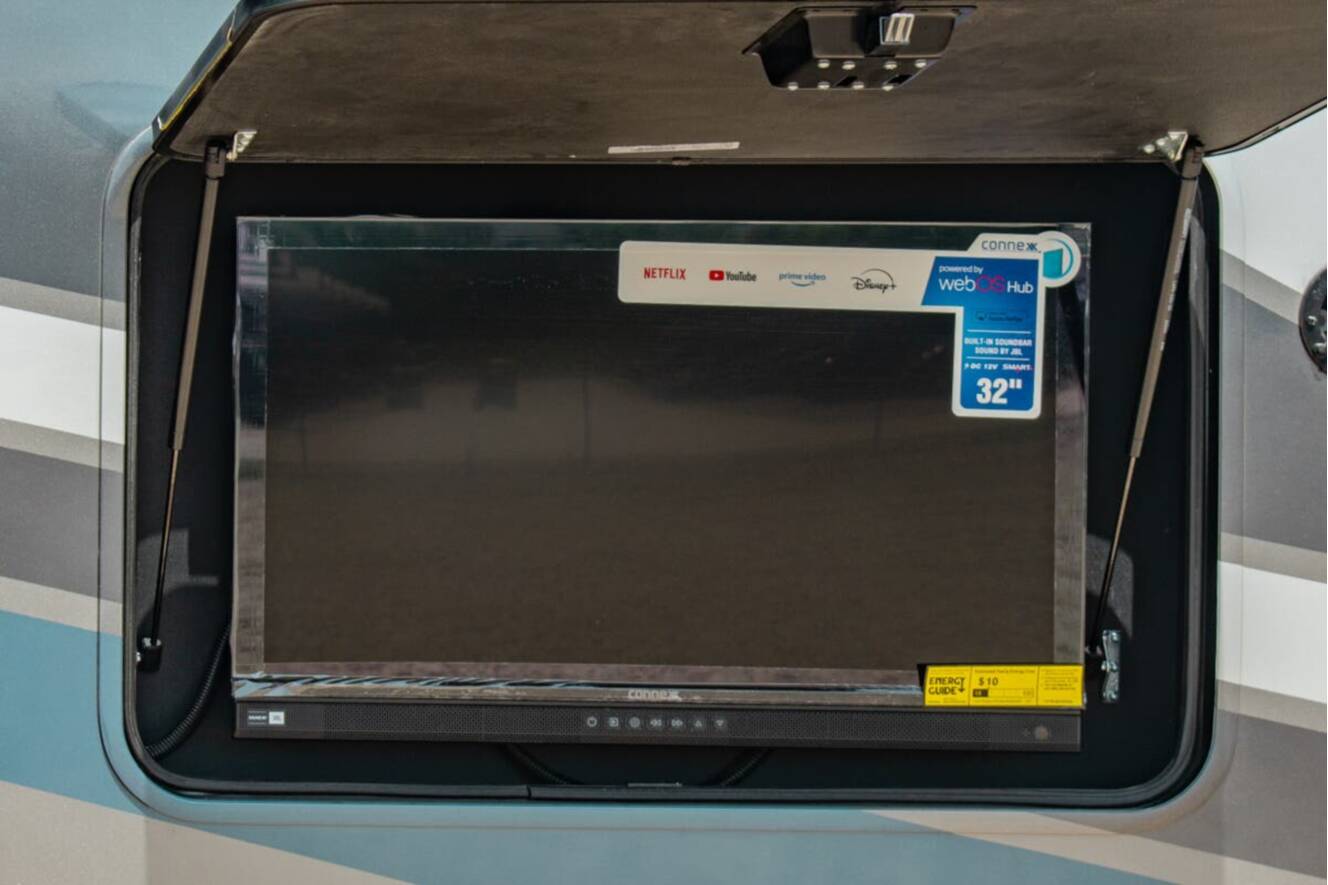 A photo of this 2027 Thor Motor Coach Windsport 35J