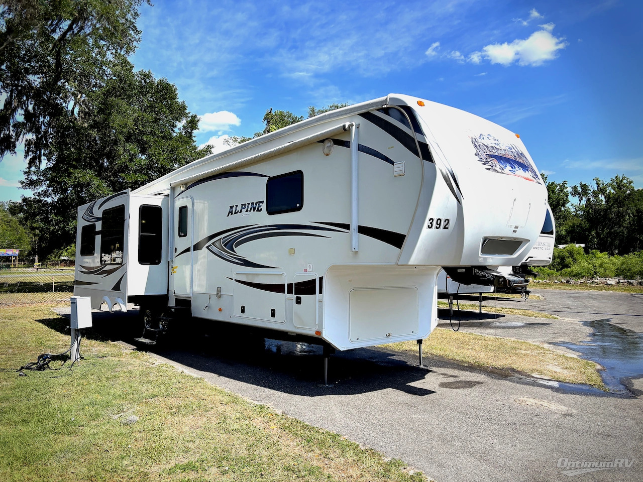 2013 Keystone Alpine 3555RL in ocala FL