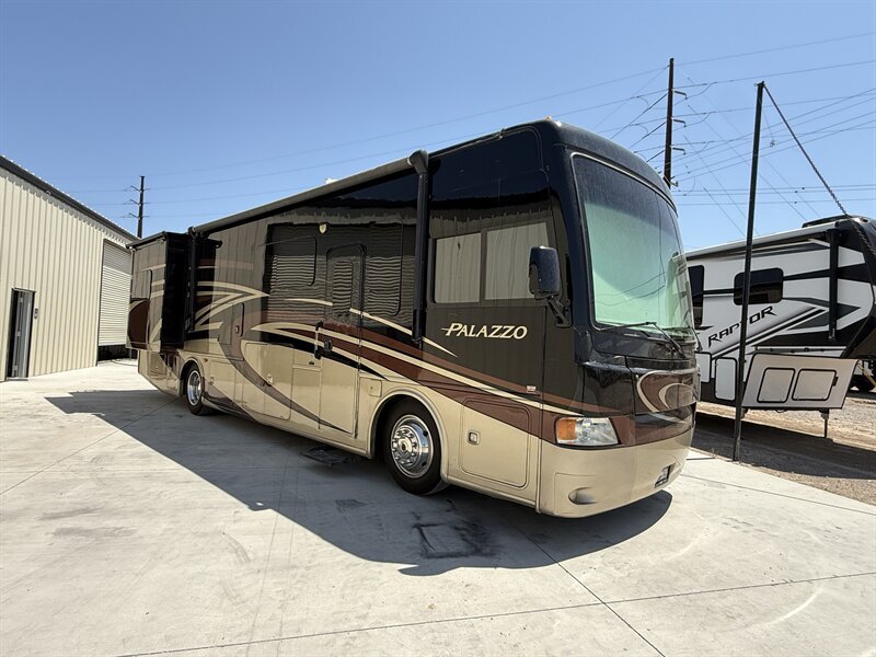 2014 Thor Palazzo M-33.2 Freightliner in rillito AZ