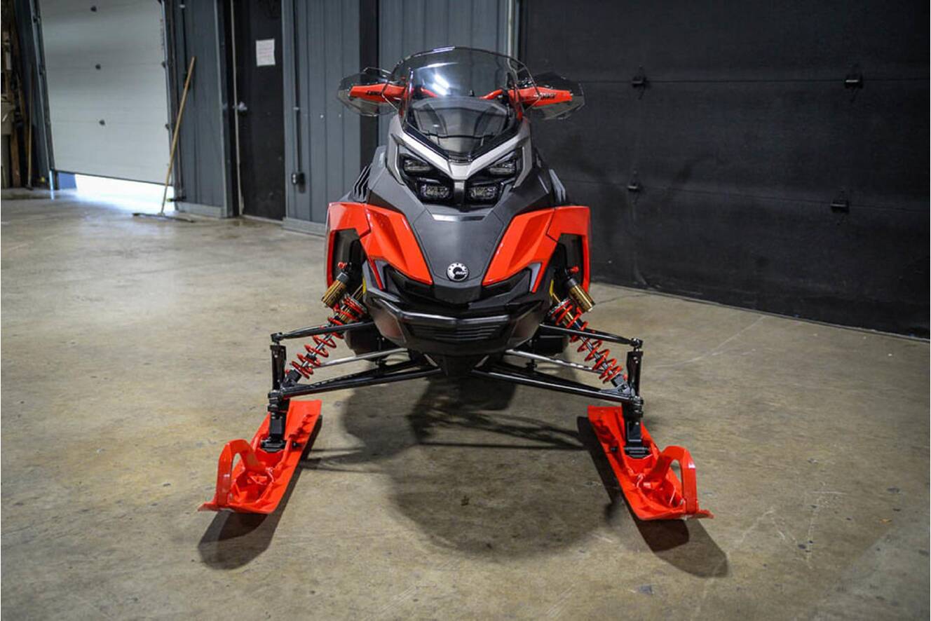 A photo of this 2026 Lynx Rave RE 850 E-TEC Ice Ripper XT 1.5 M.S. / E.S. w/ 10.