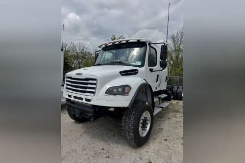 2027 Showhauler Crew Cab in wolfforth TX