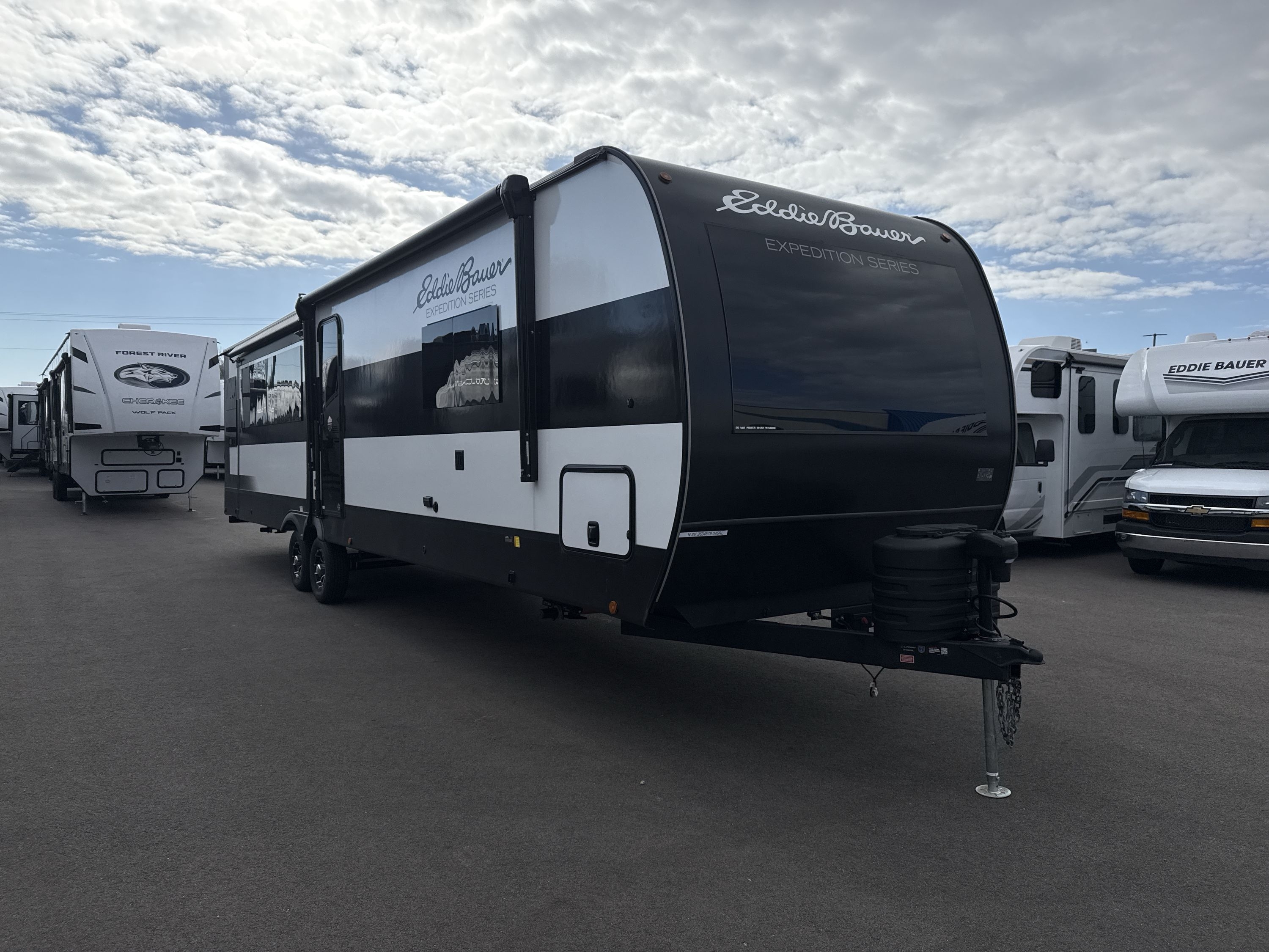 2026 Dutchmen EDDIE BAUER EXPEDITION 345RL in forest lake MN