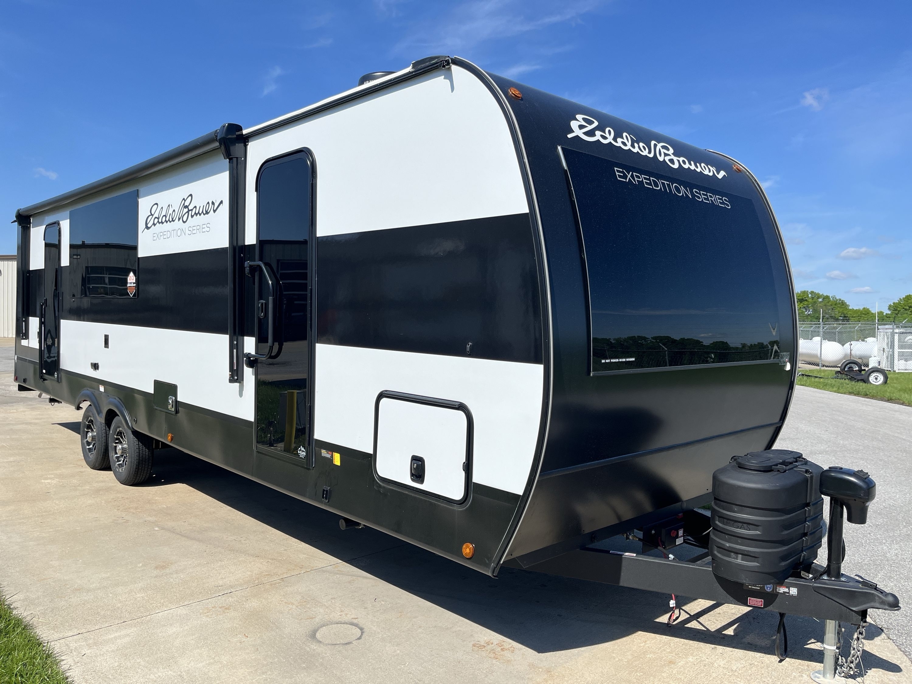 2026 Dutchmen EDDIE BAUER EXPEDITION 295BH in columbia MO