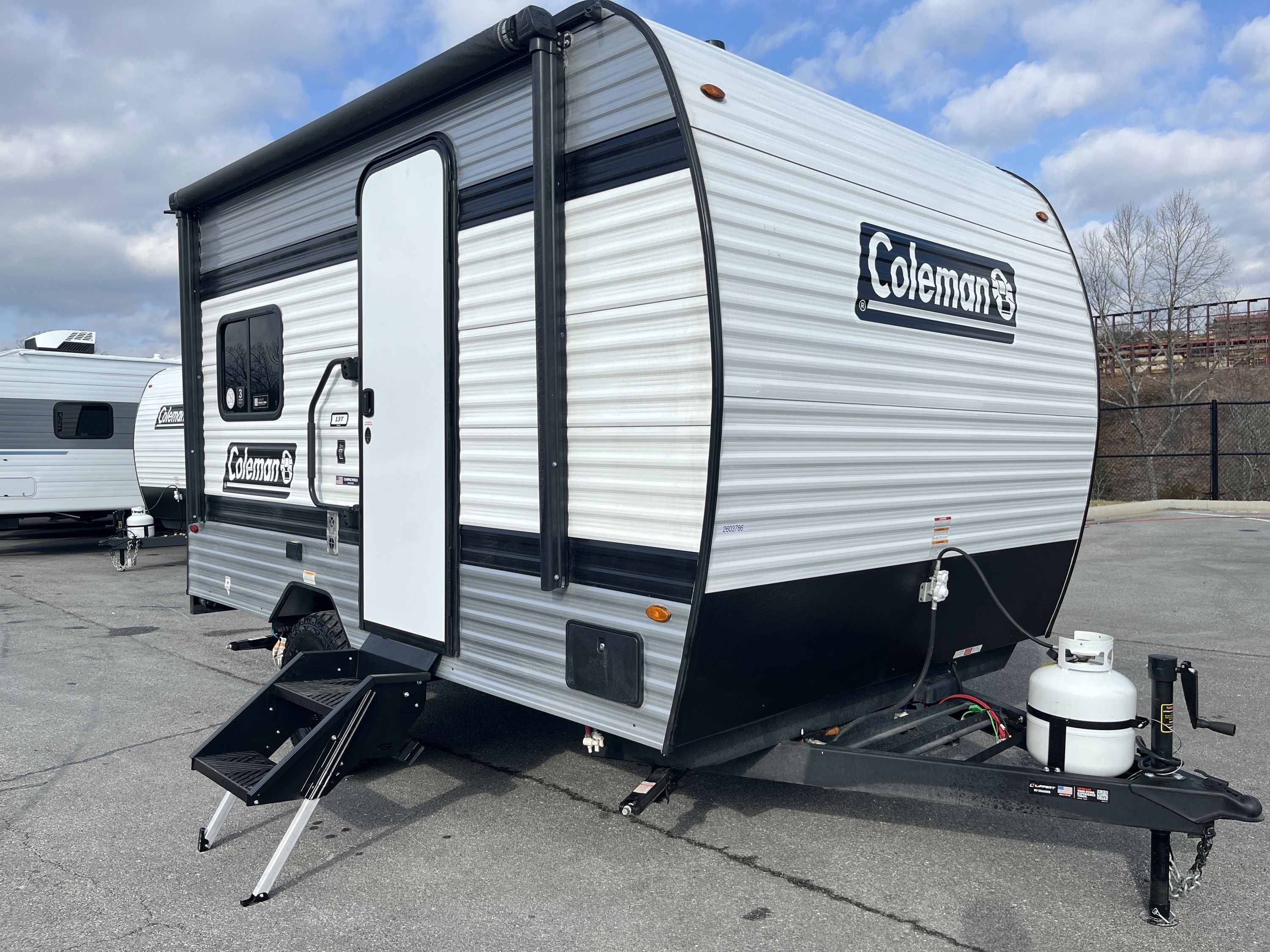 2027 Keystone COLEMAN 13T in branson MO