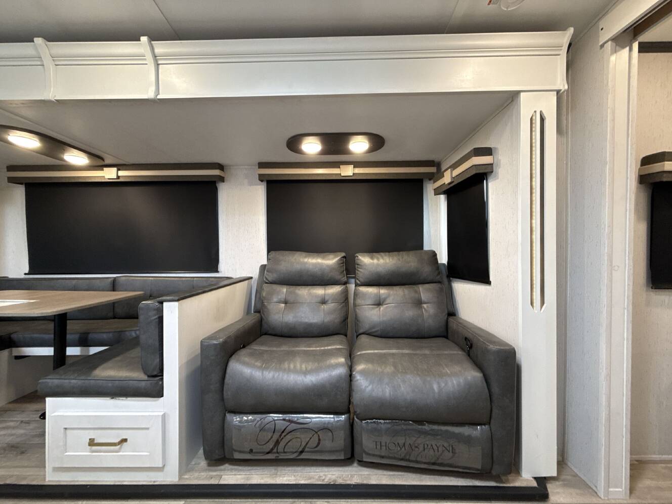 A photo of this 2022 Dutchmen ASTORIA 2703RB