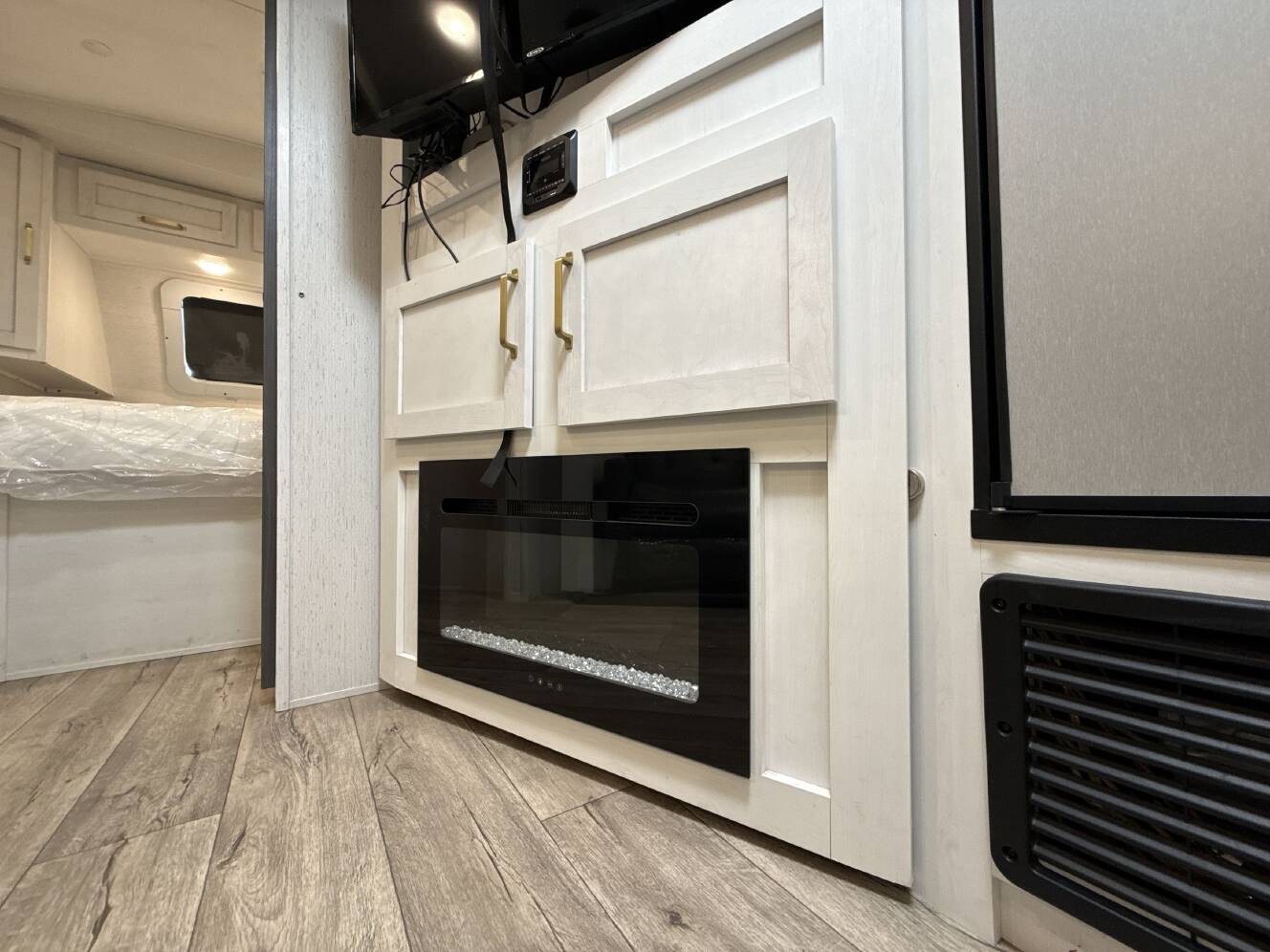 A photo of this 2022 Dutchmen ASTORIA 2703RB