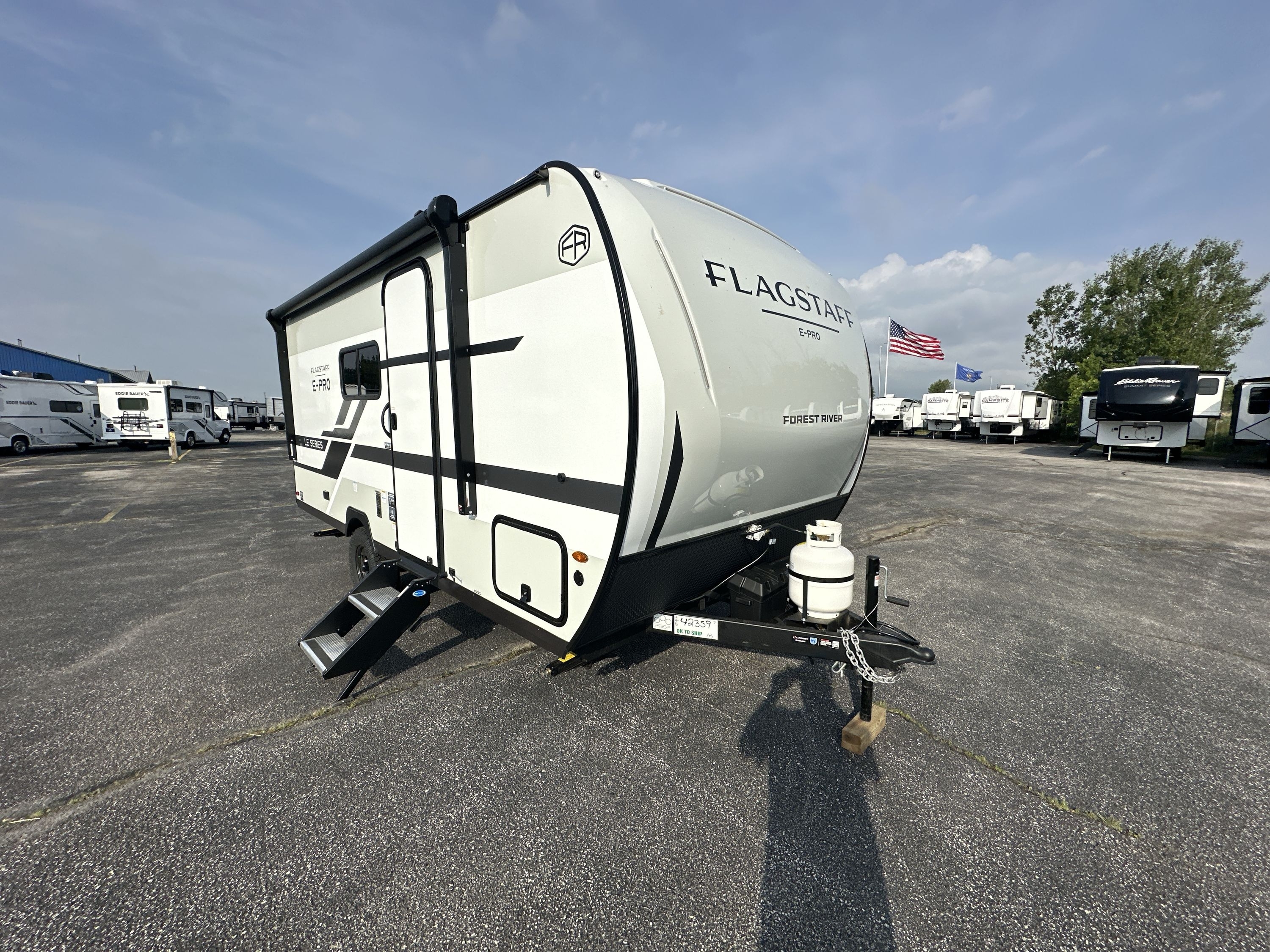 2027 Forest River FLAGSTAFF E-PRO E17LE in green bay WI