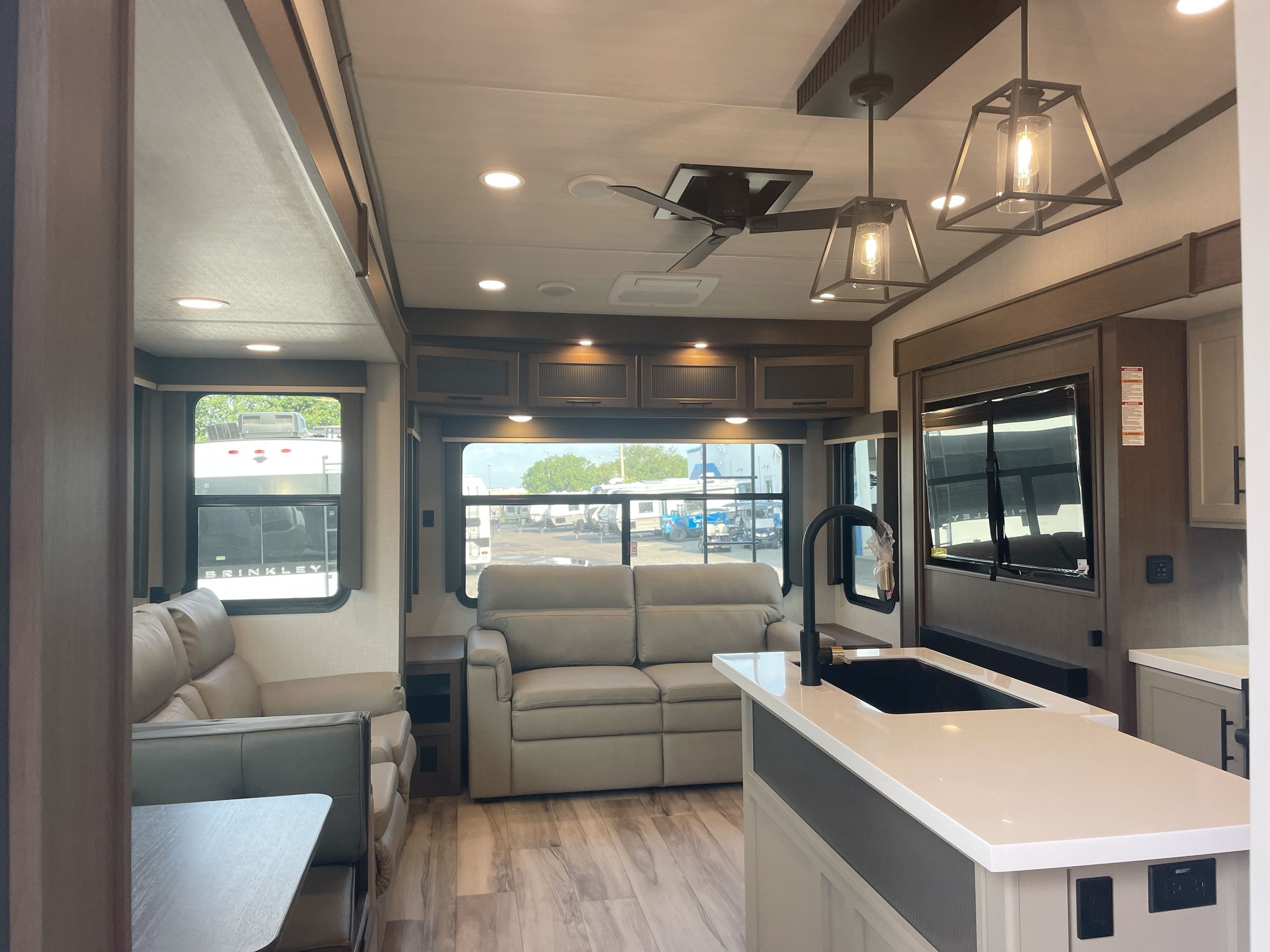 2027 Keystone COUGAR 360MBI in dover FL