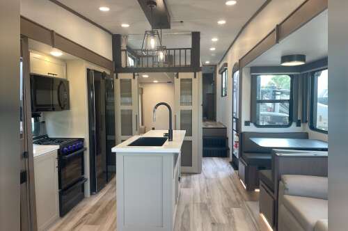 2027 Keystone COUGAR 360MBI in dover FL