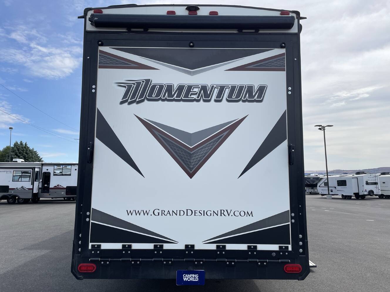 A photo of this 2019 Grand Design MOMENTUM 399TH