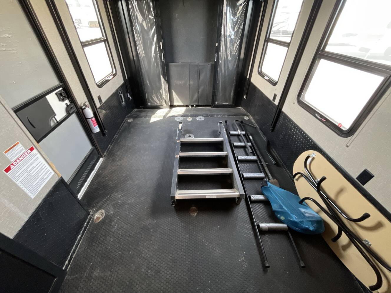 A photo of this 2019 Grand Design MOMENTUM 399TH