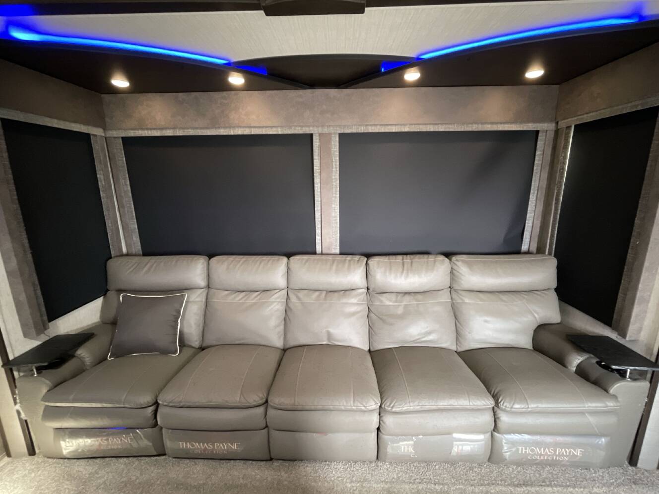 A photo of this 2019 Grand Design MOMENTUM 399TH