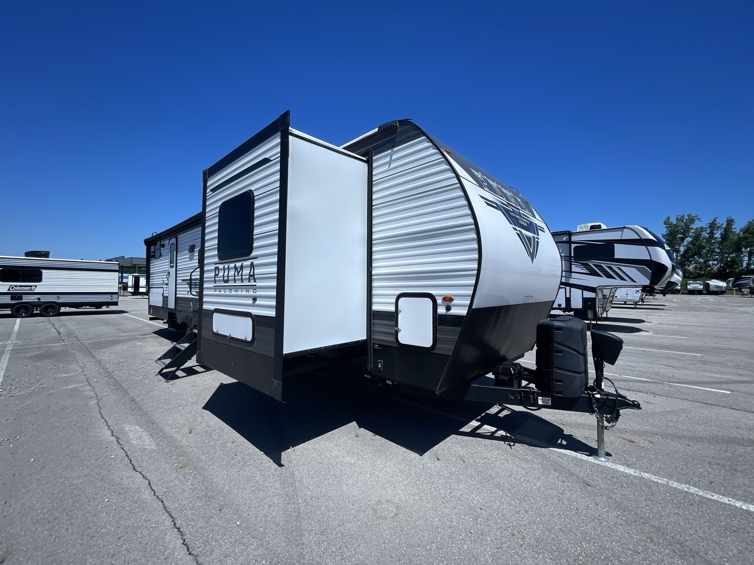 2023 Forest River PUMA 32BHQS RV