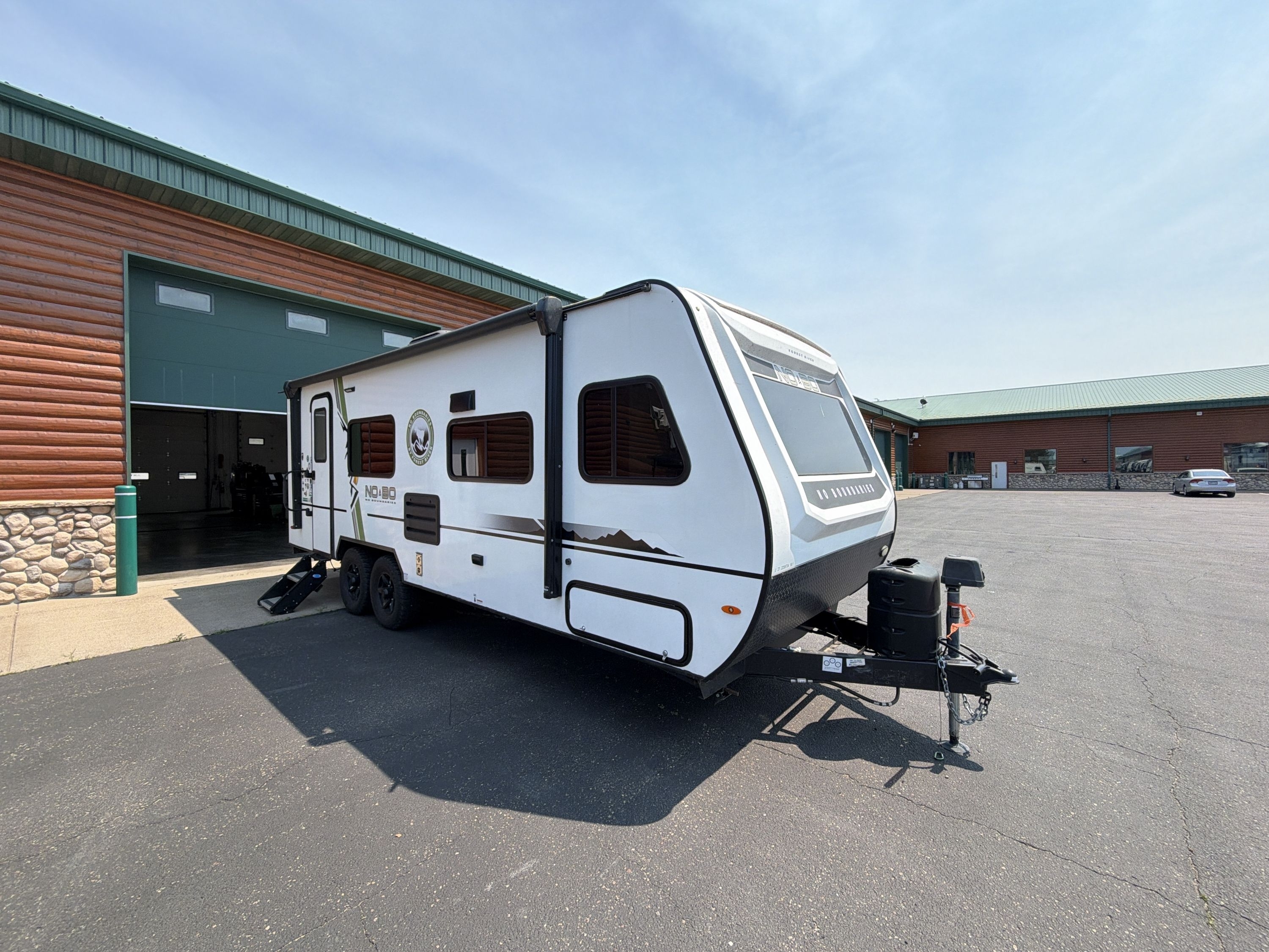 2021 Forest River NO BOUNDARIES 19.1 Travel Trailer Toy Hauler RV