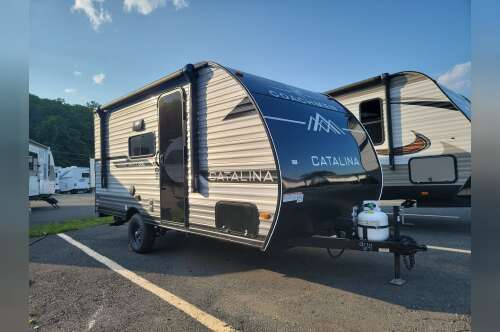 2025 Coachmen CATALINA SUMMIT 164BHX in west hatfield MA