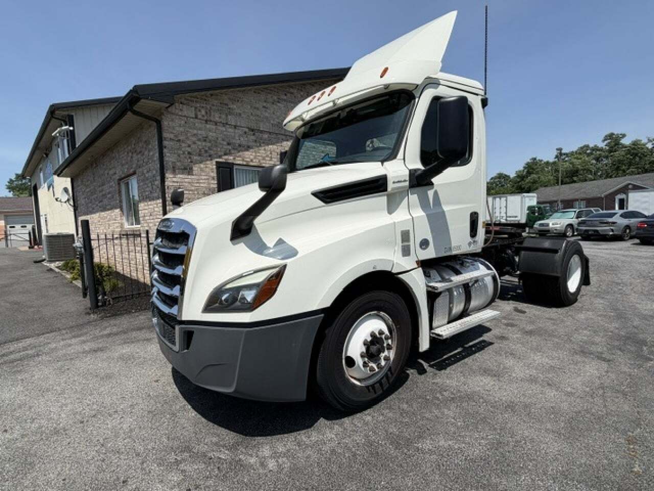 2019 FREIGHTLINER CASCADIA 126 in New Castle, DE