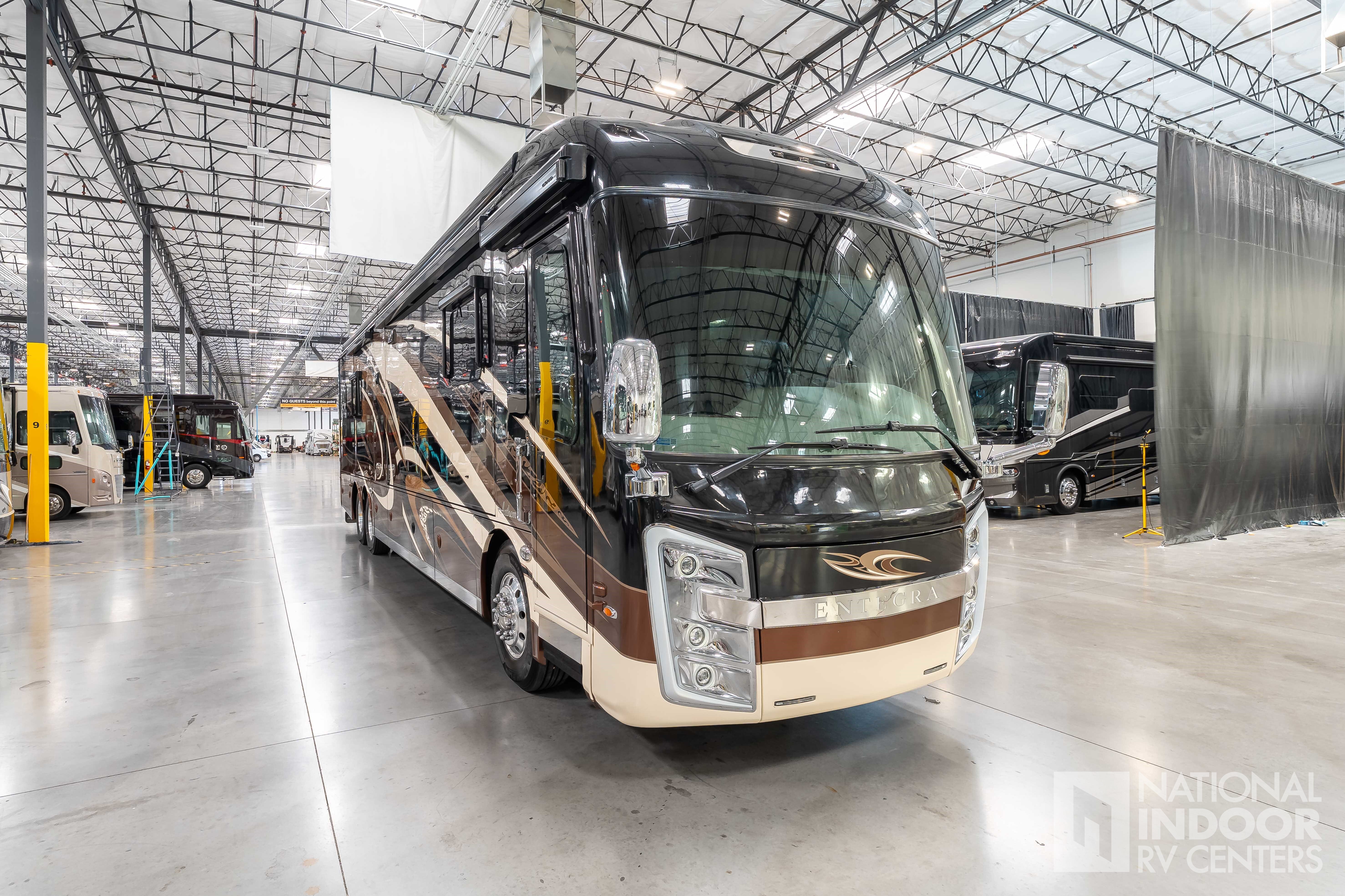2018 Entegra Anthem 42RBQ RV