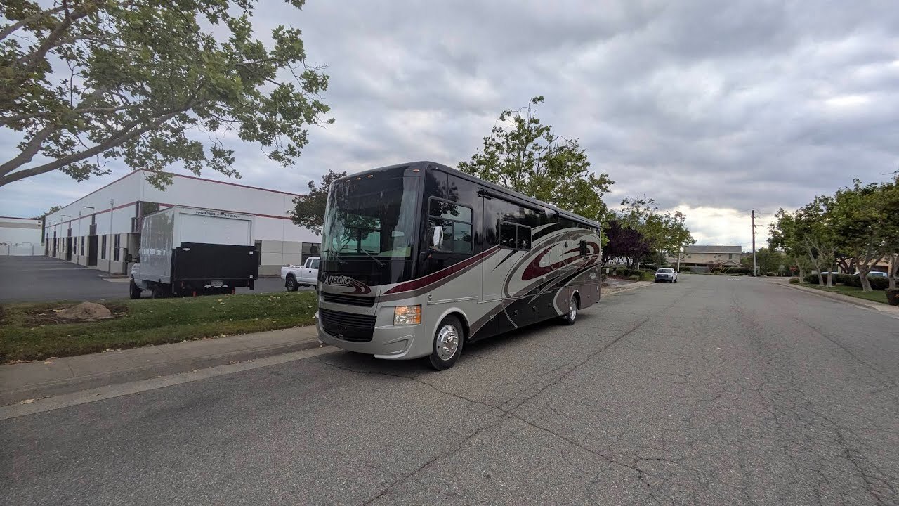 2016 Tiffin Motorhomes ALLEGRO OPEN ROAD 34PA RV