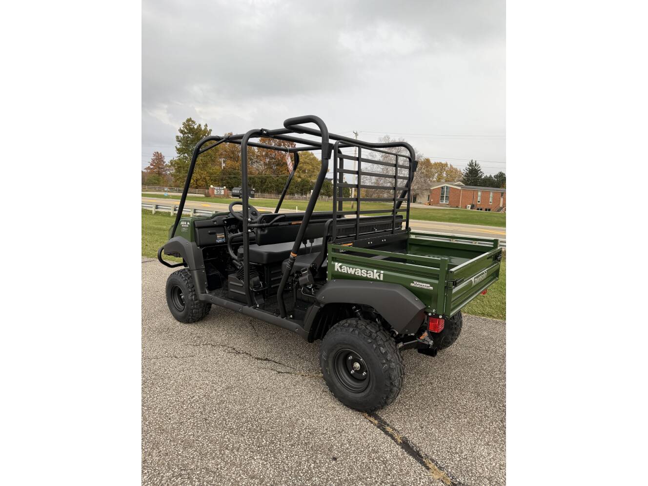 A photo of this 2026 Kawasaki Mule 4000 Trans