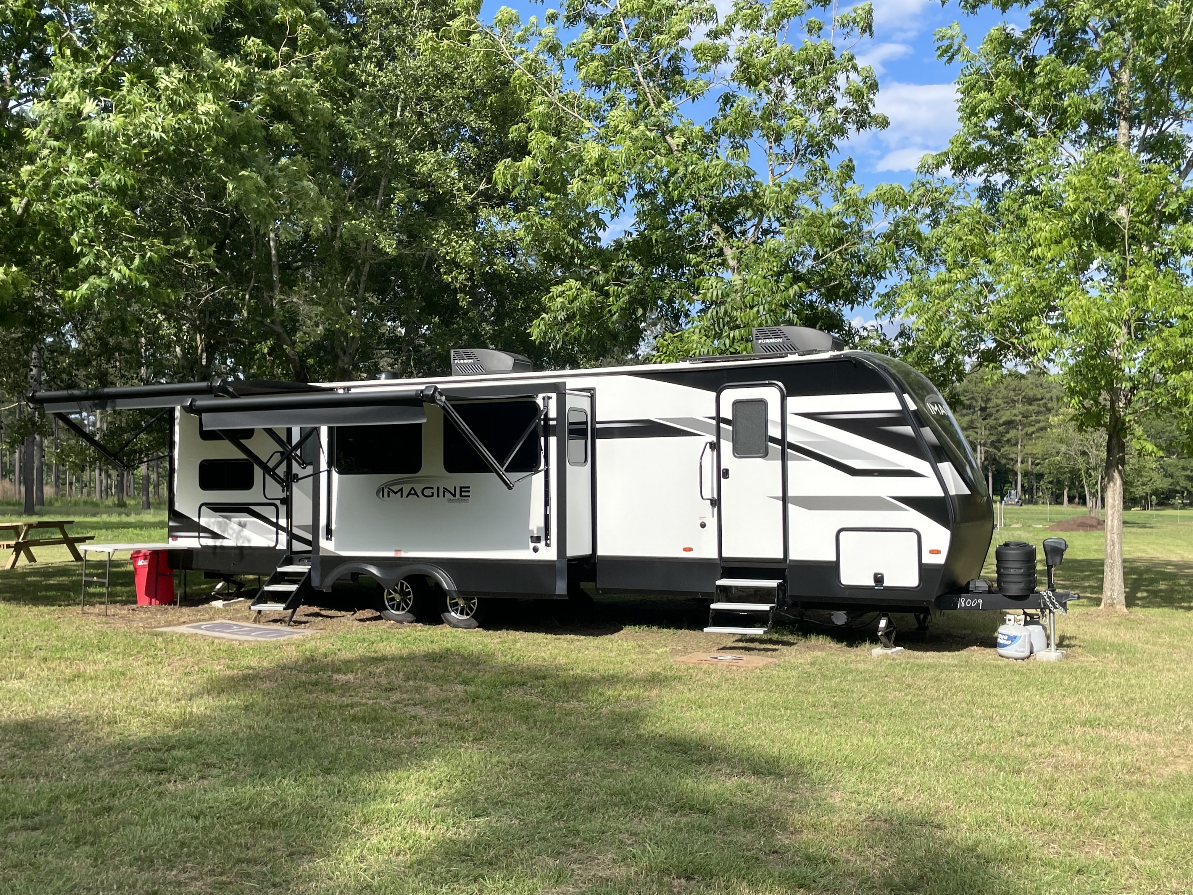 2024 Grand Design IMAGINE 3210BH RV