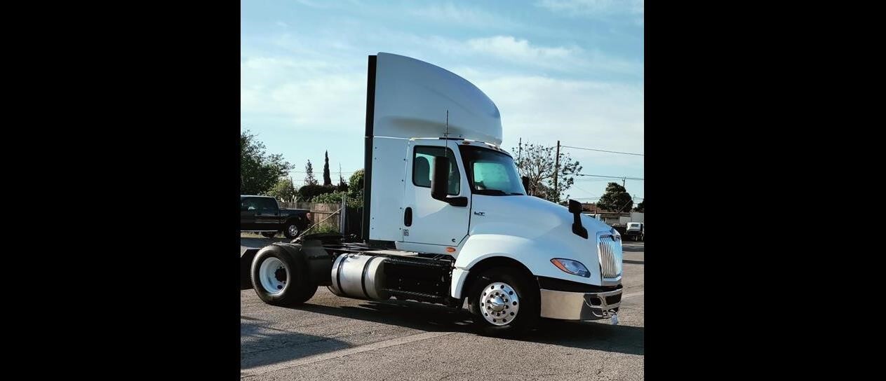 2020 INTERNATIONAL LT625 in Santa Maria, CA