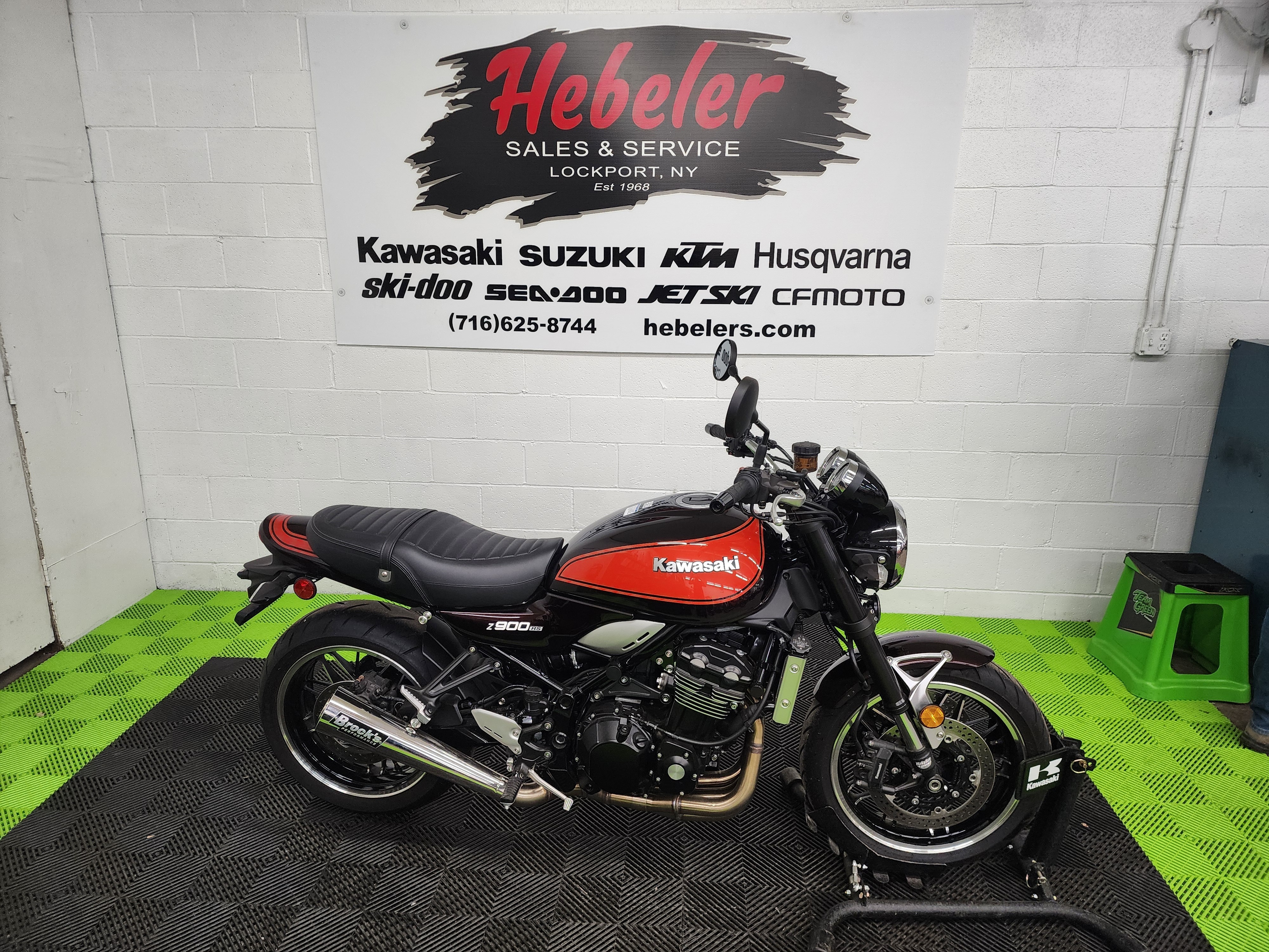 2018 Kawasaki Z900RS in Lockport, NY