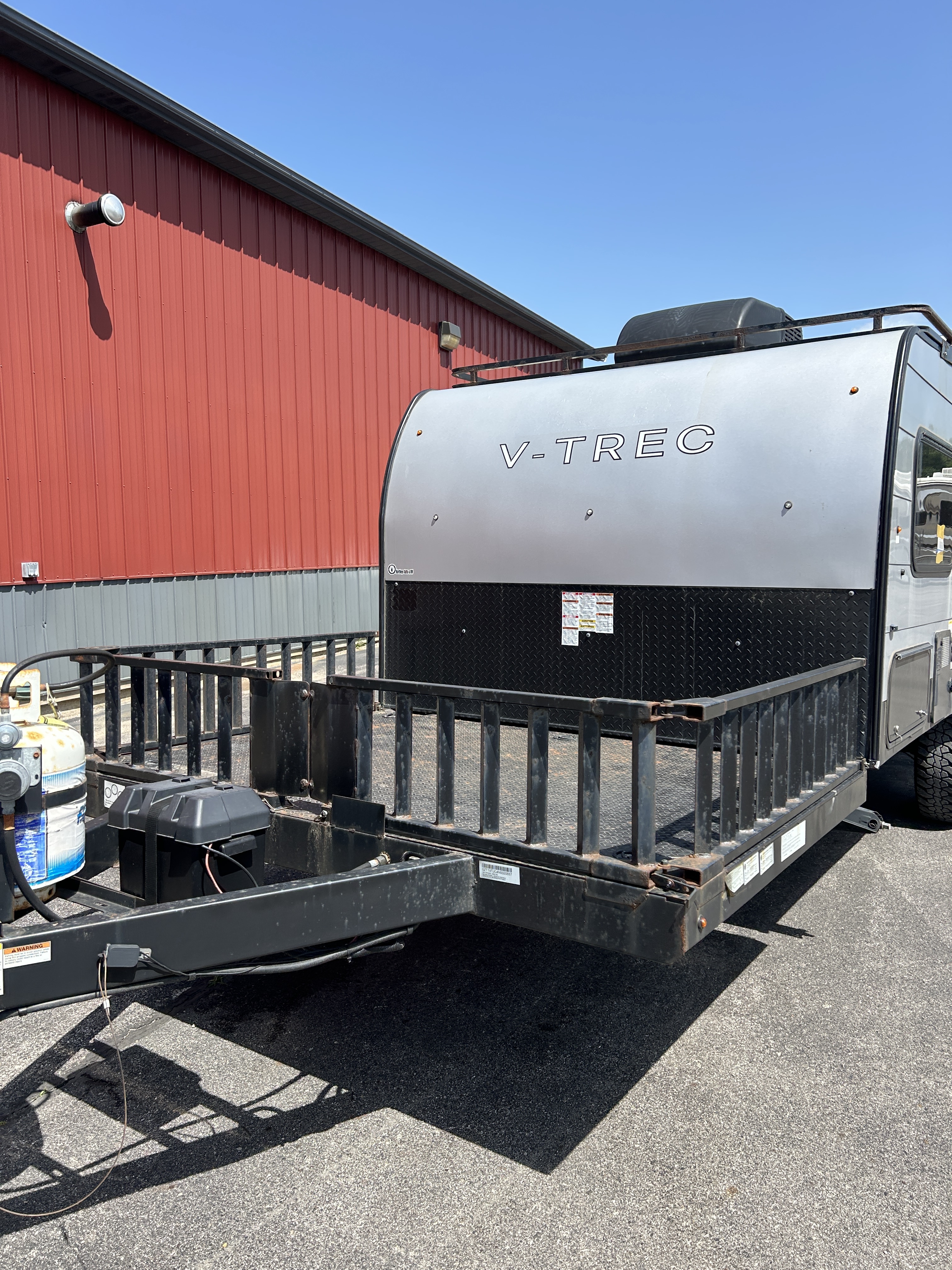 2022 Coachmen V-TREC V4 in jones MI
