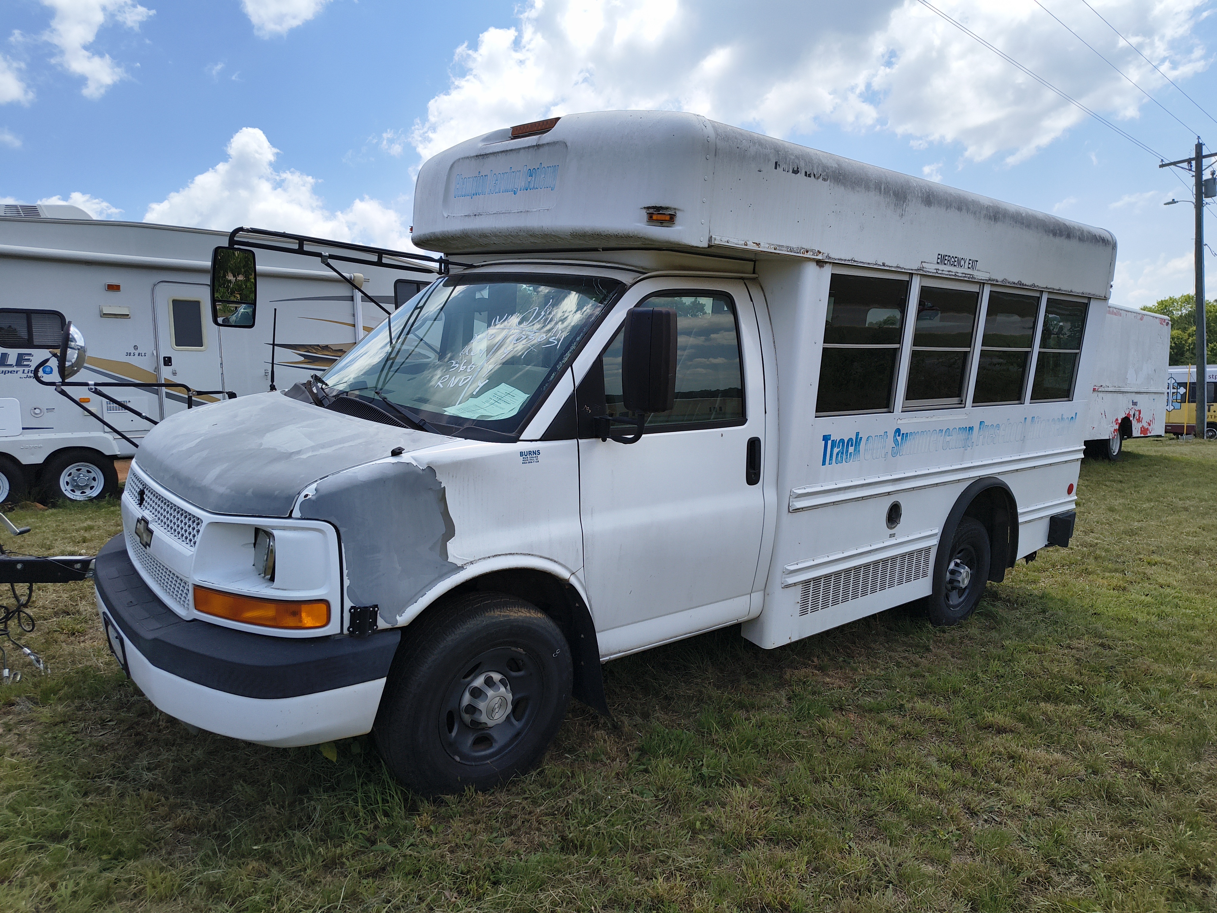 2008 CHEVROLET EXPRESS G3500 in Hudson, NC
