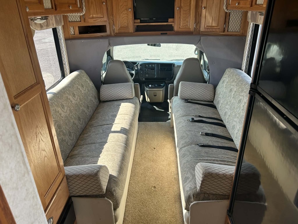 2004 Gulf Stream BT CRUISER in milaca MN