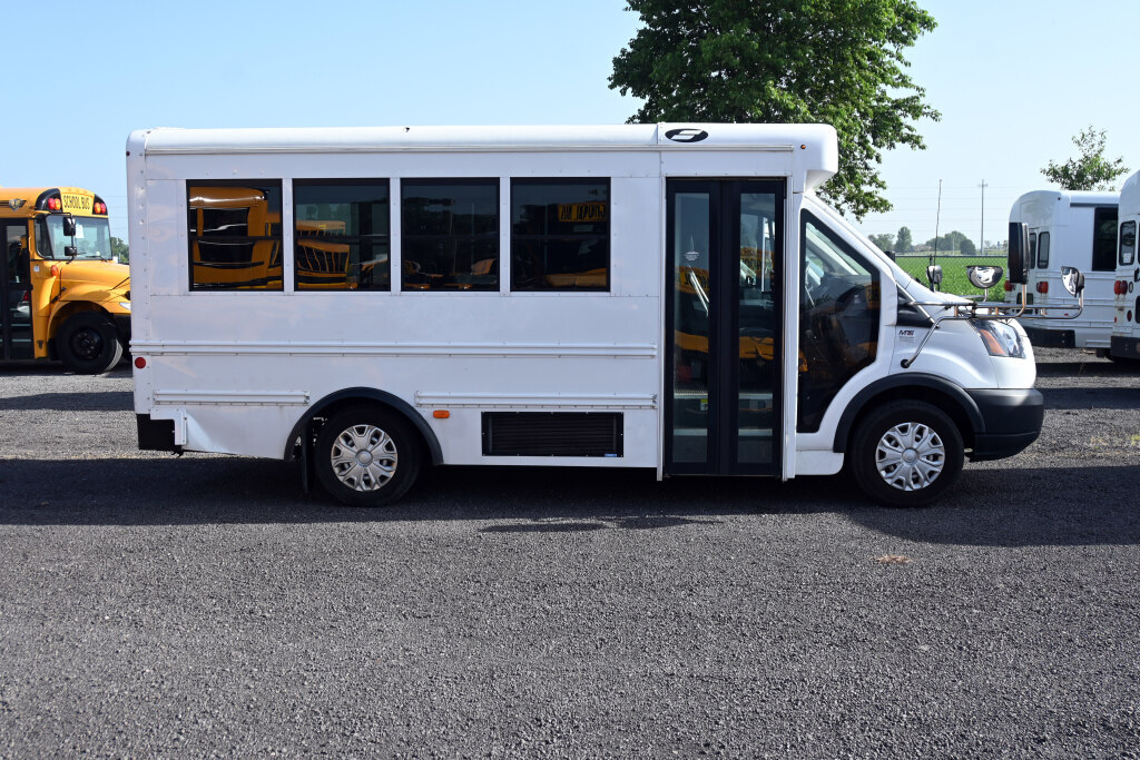 2019 FORD STARCRAFT in Kankakee, IL