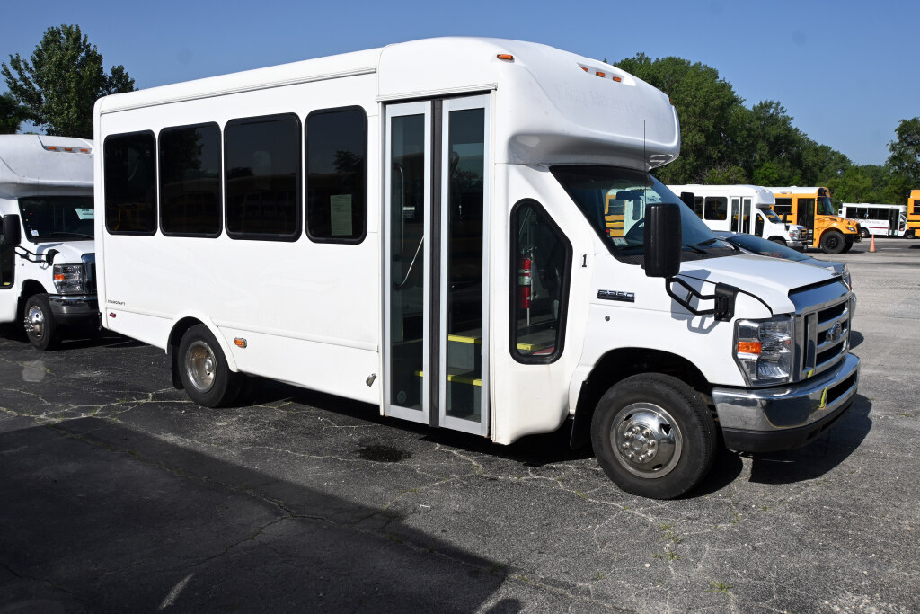 2018 FORD STARCRAFT in Kankakee, IL