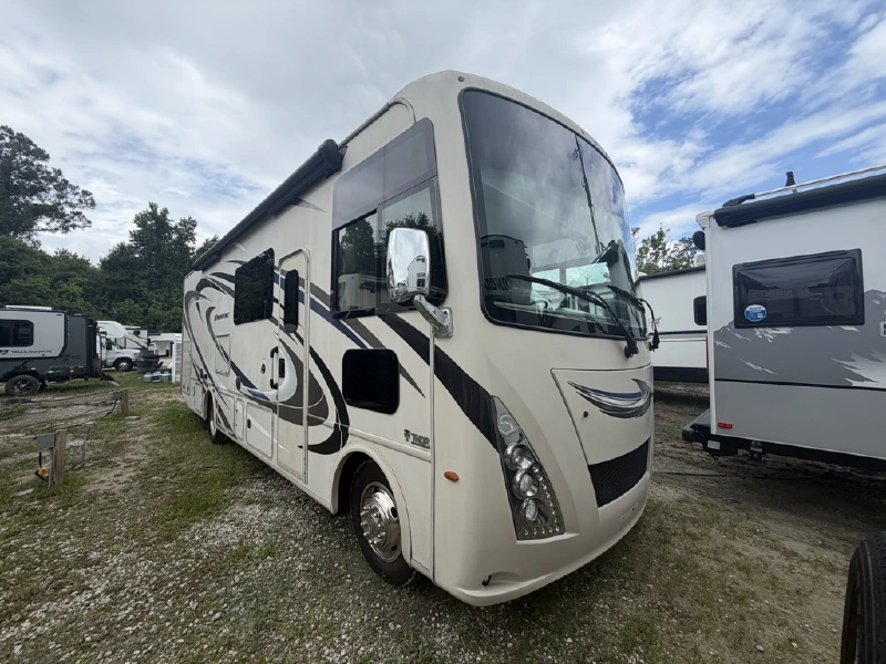 2018 THOR MOTOR COACH