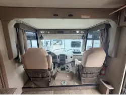 2018 THOR MOTOR COACH WINDSPORT 29M