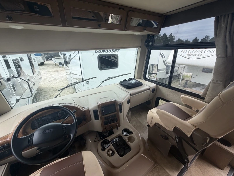 2018 THOR MOTOR COACH WINDSPORT 29M