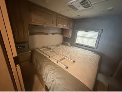 2018 THOR MOTOR COACH WINDSPORT 29M