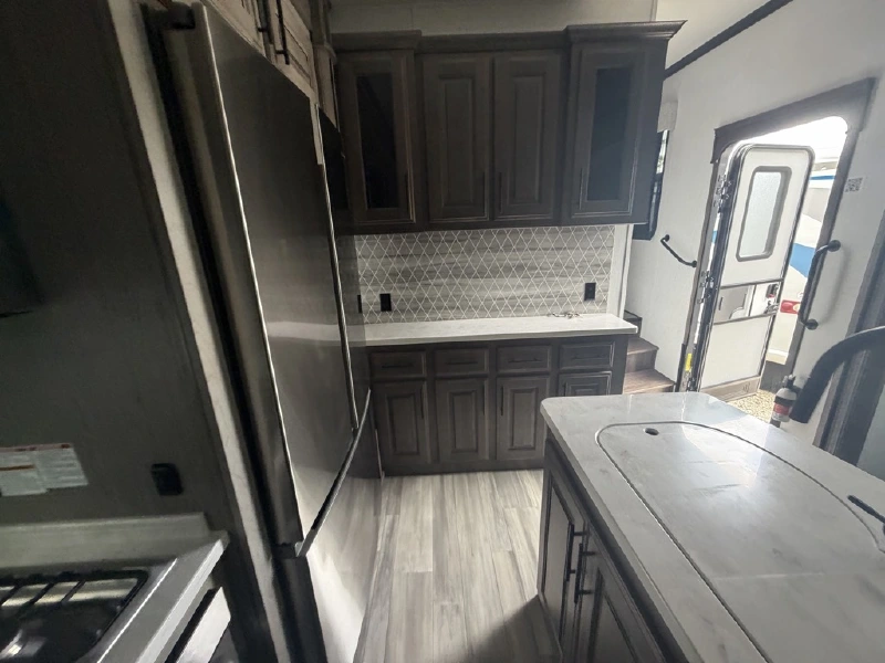 2021 HEARTLAND BIGHORN 3375SS